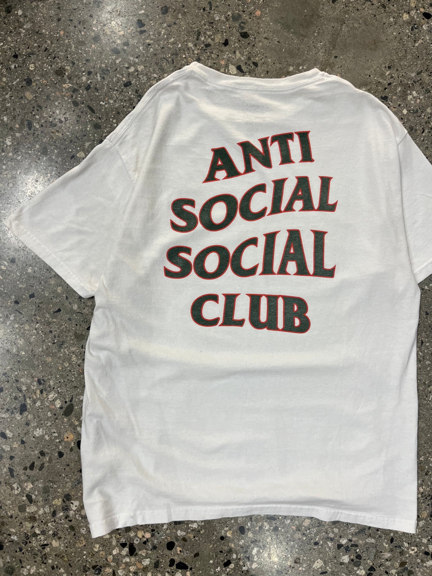 (L) ASSC Logo Graphic T-Shirt