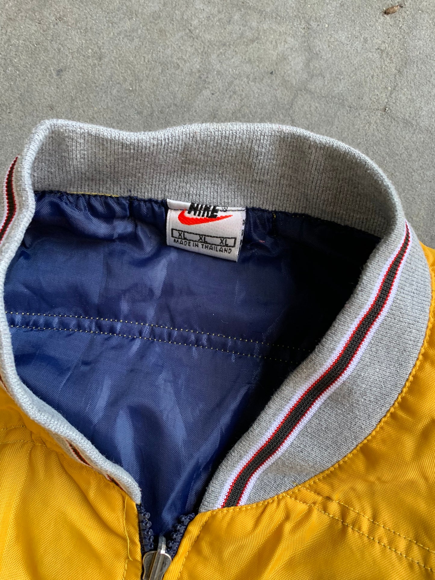 (XL) 90’s Nike Vest
