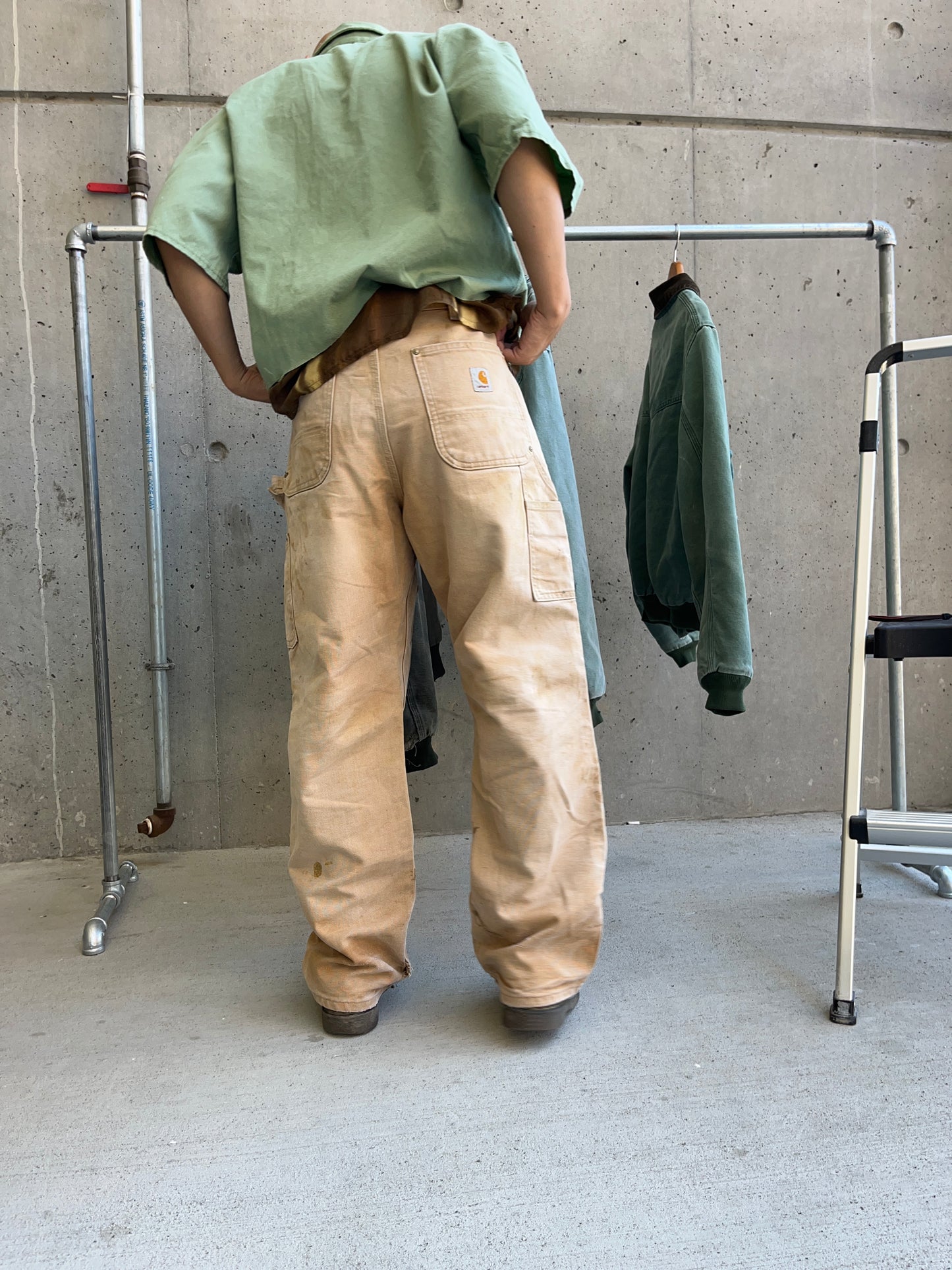 (34”) 90s Carhartt Double Knees Made in USA