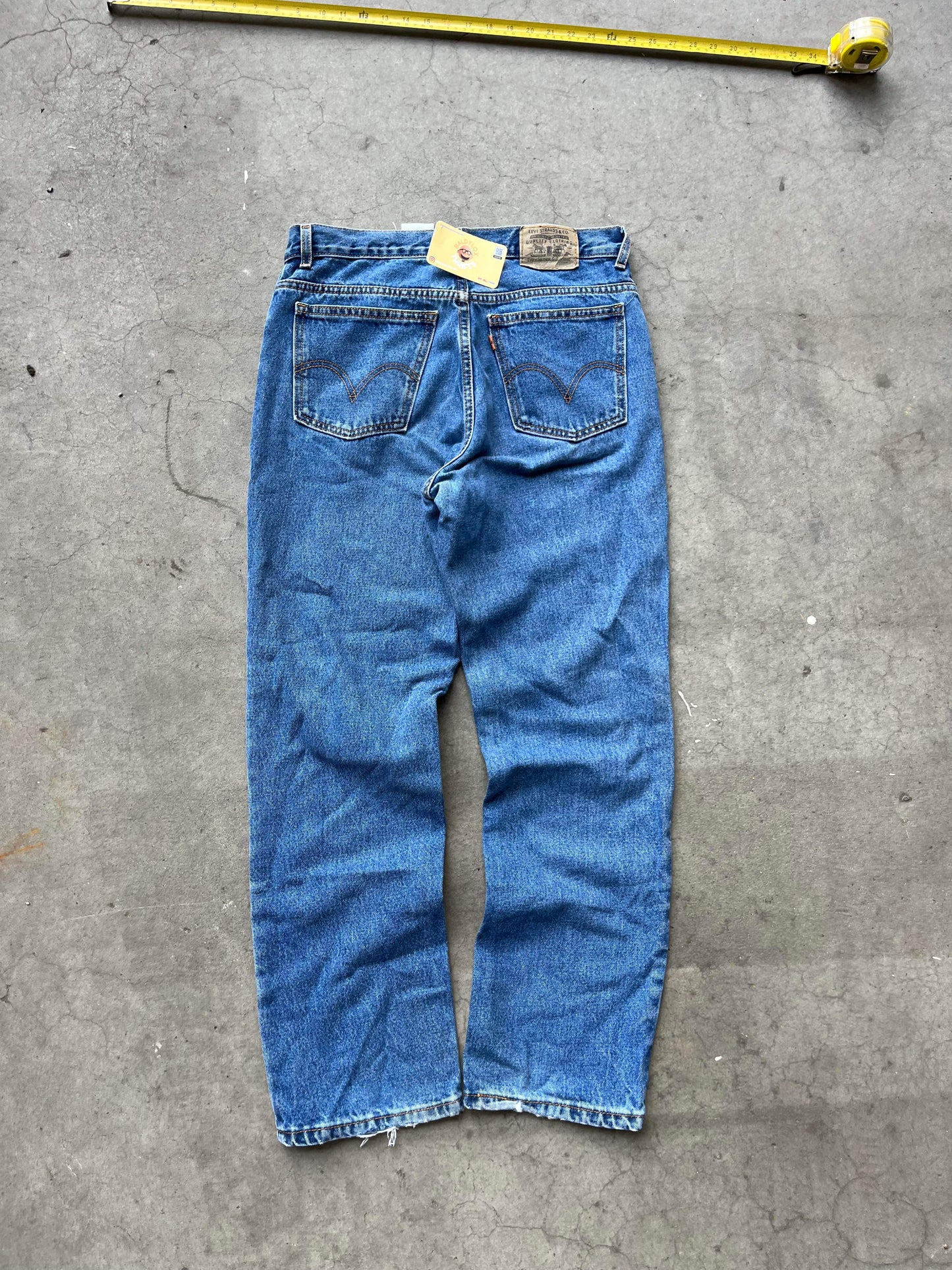 (32”) 00’s Levi Orange Tab Denim