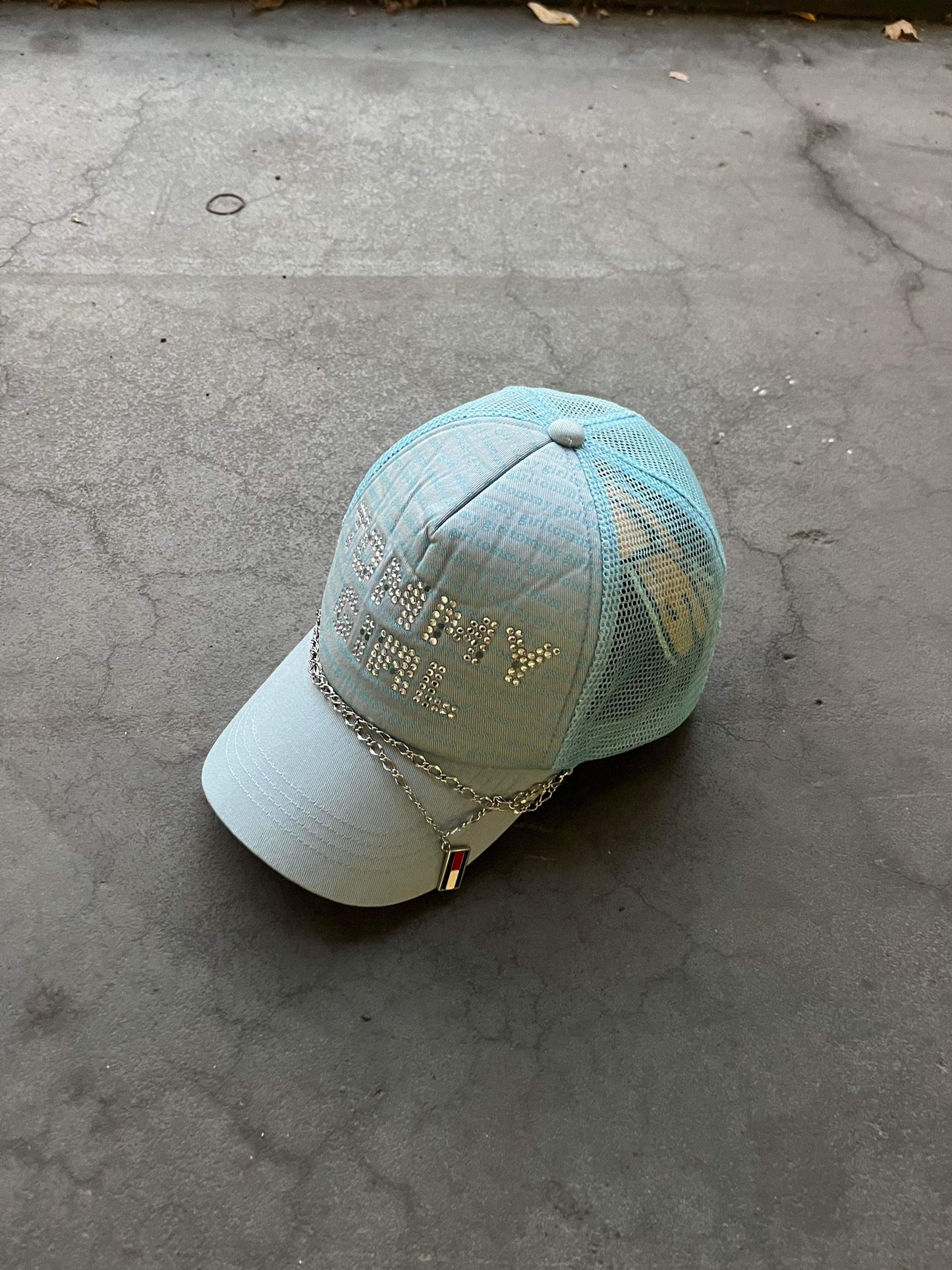 (OSFA) Vintage Tommy Girl Trucker Cap