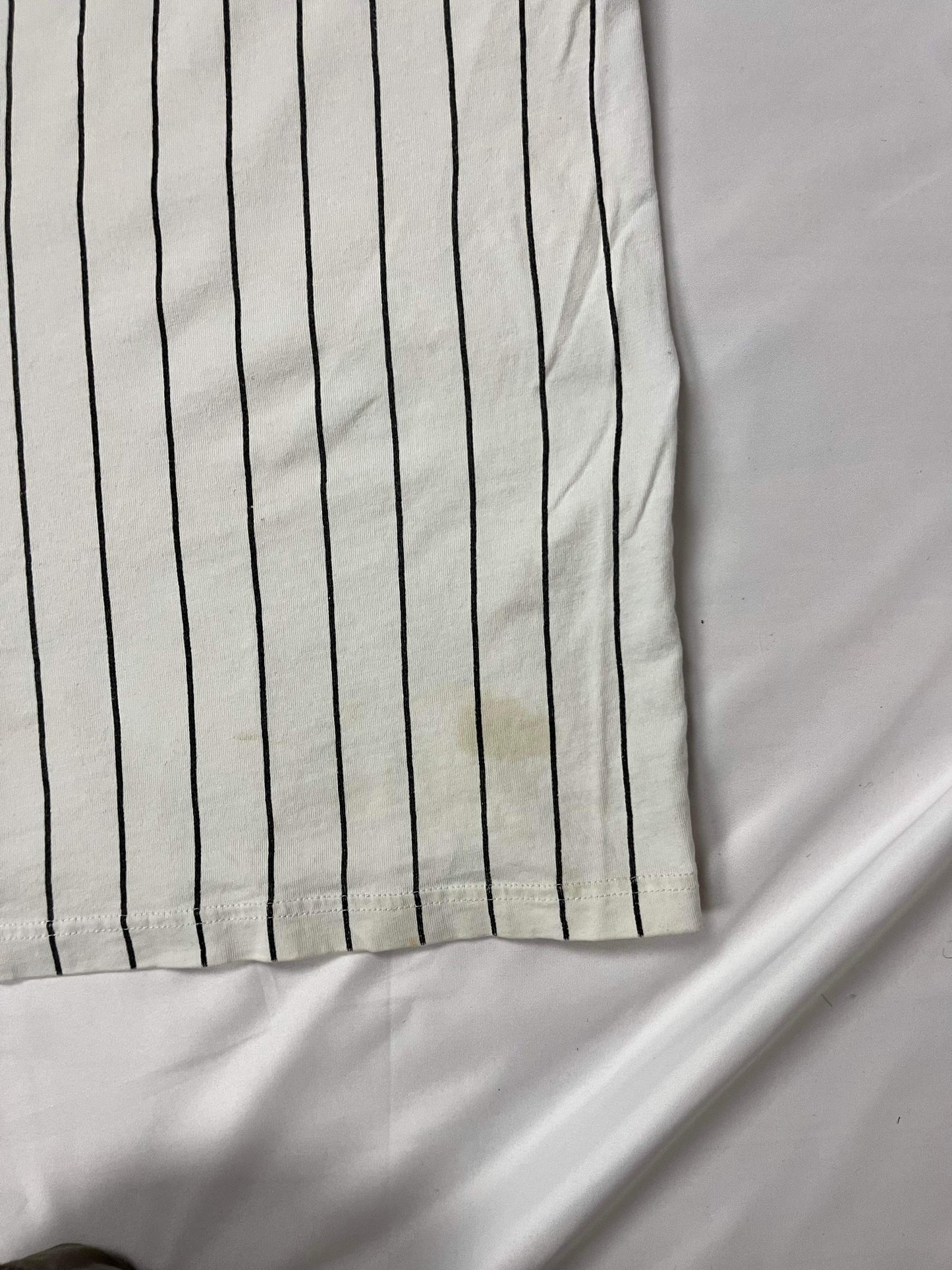 (L/XL) Avirex Pinstripe Tee