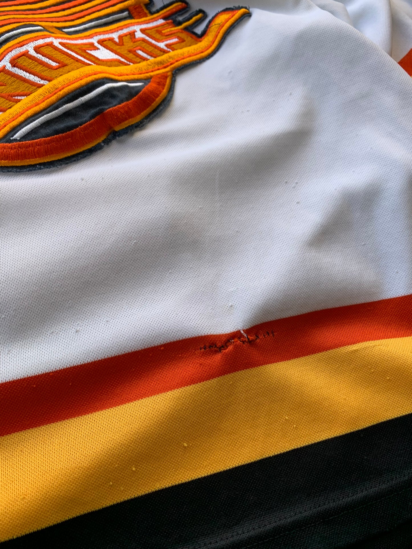 (S) 1990 Vancouver Canucks Jersey