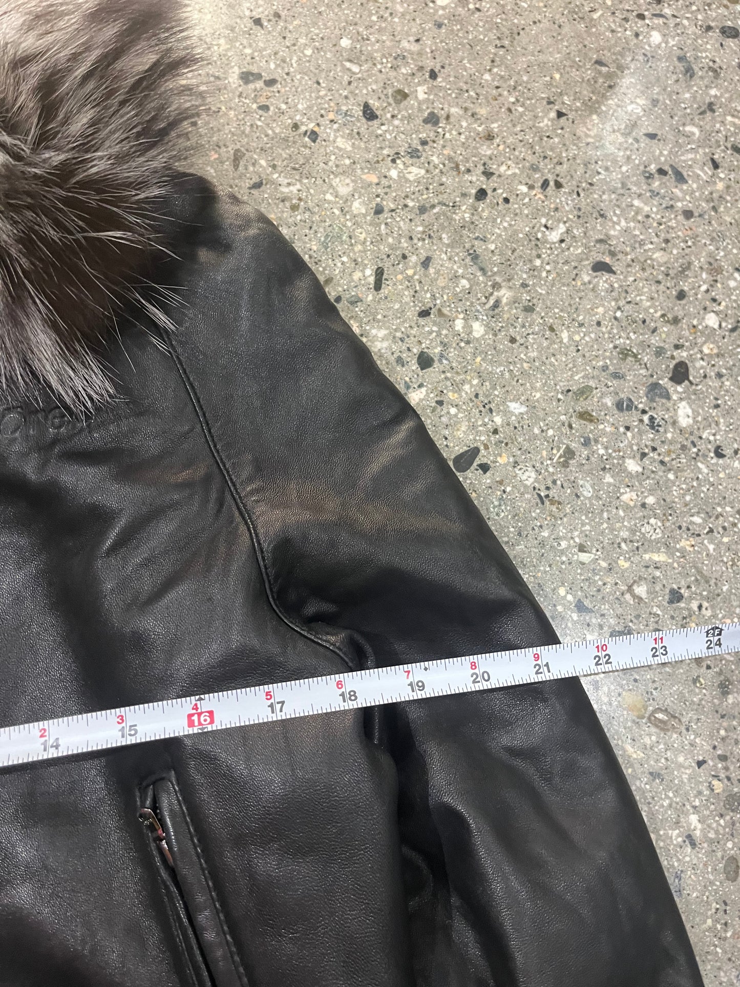 (S) Ecko Red Faux Fur Hood Lining Leather Zip-Up Jacket