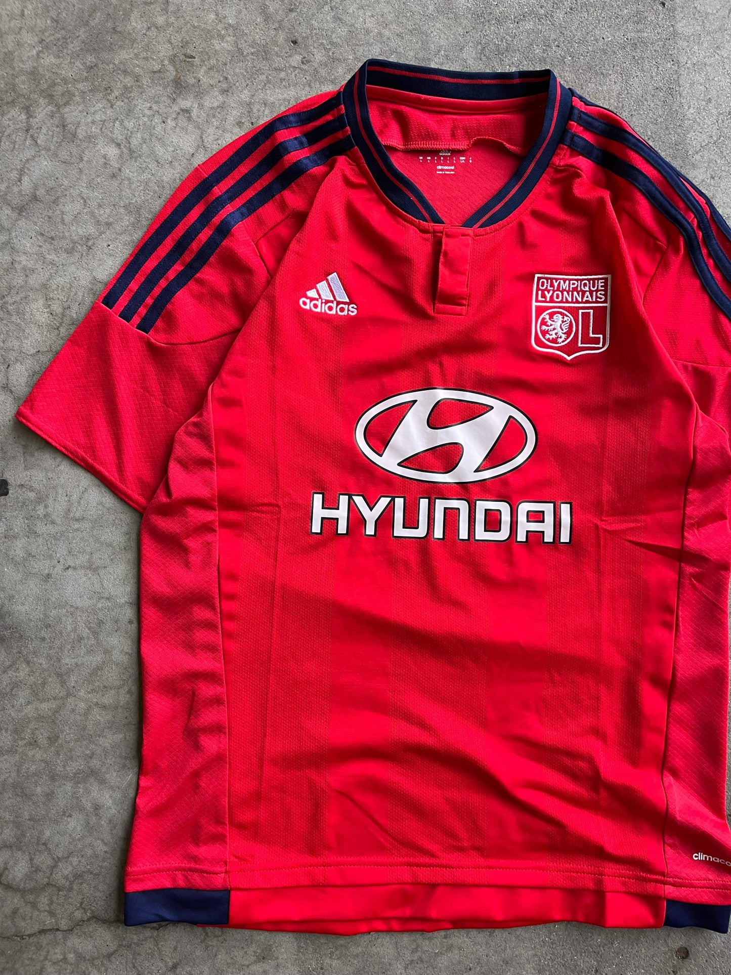 (L/XL) 18-19’ Olympique Lyon Kit