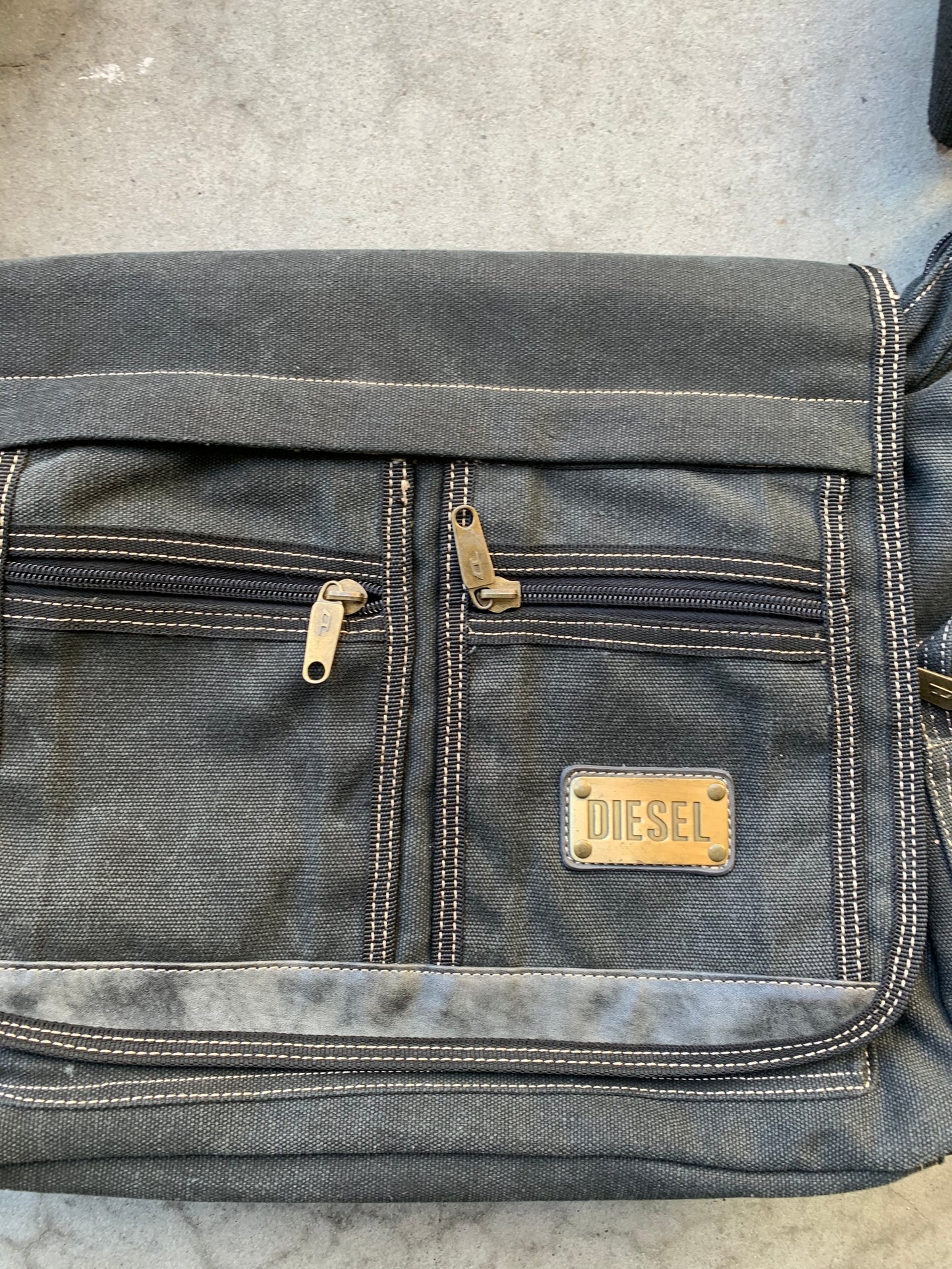 (OSFA) Diesel Utility Side Bag