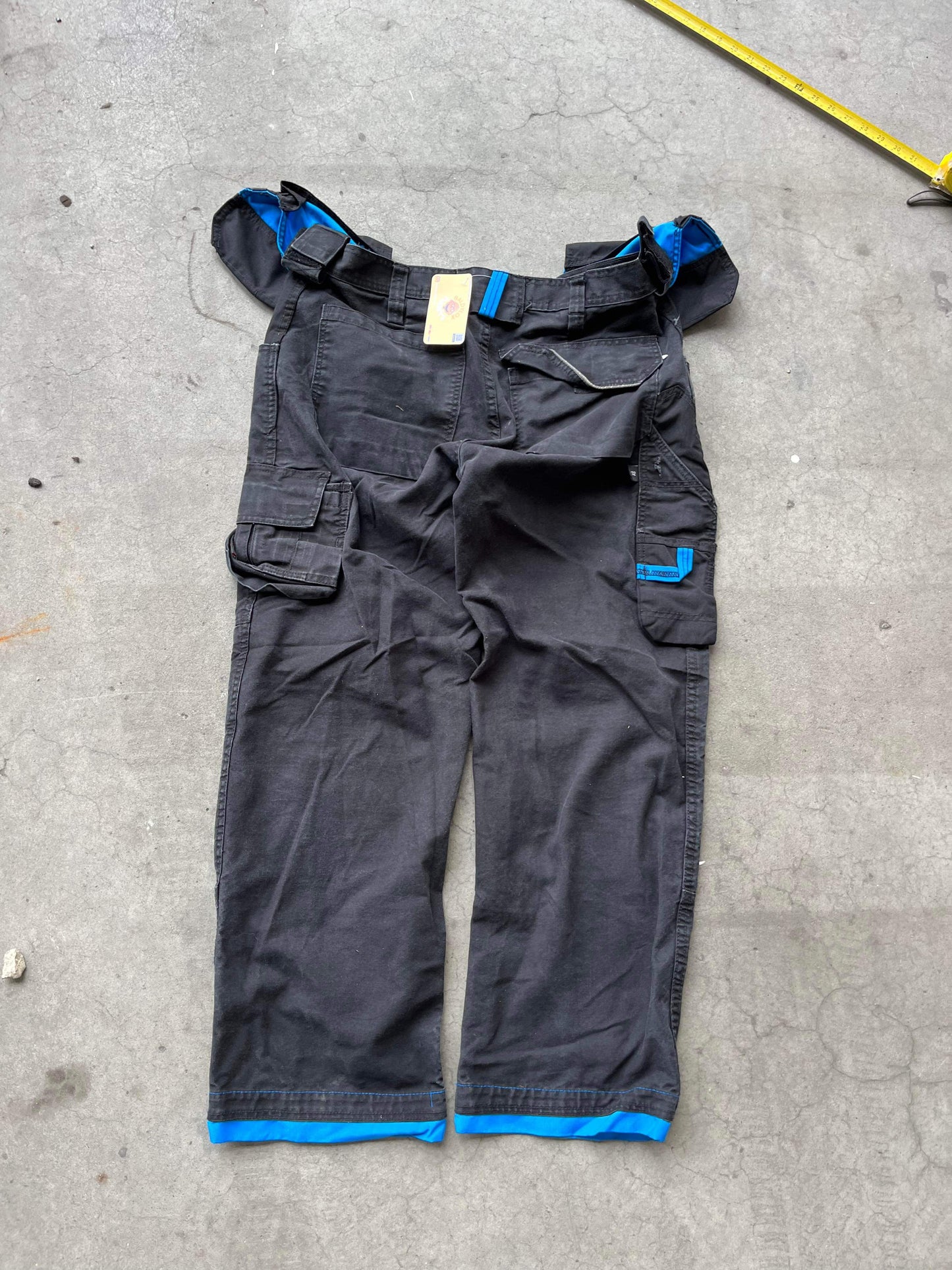 (38”) Helly Hansen Utility Carpenter