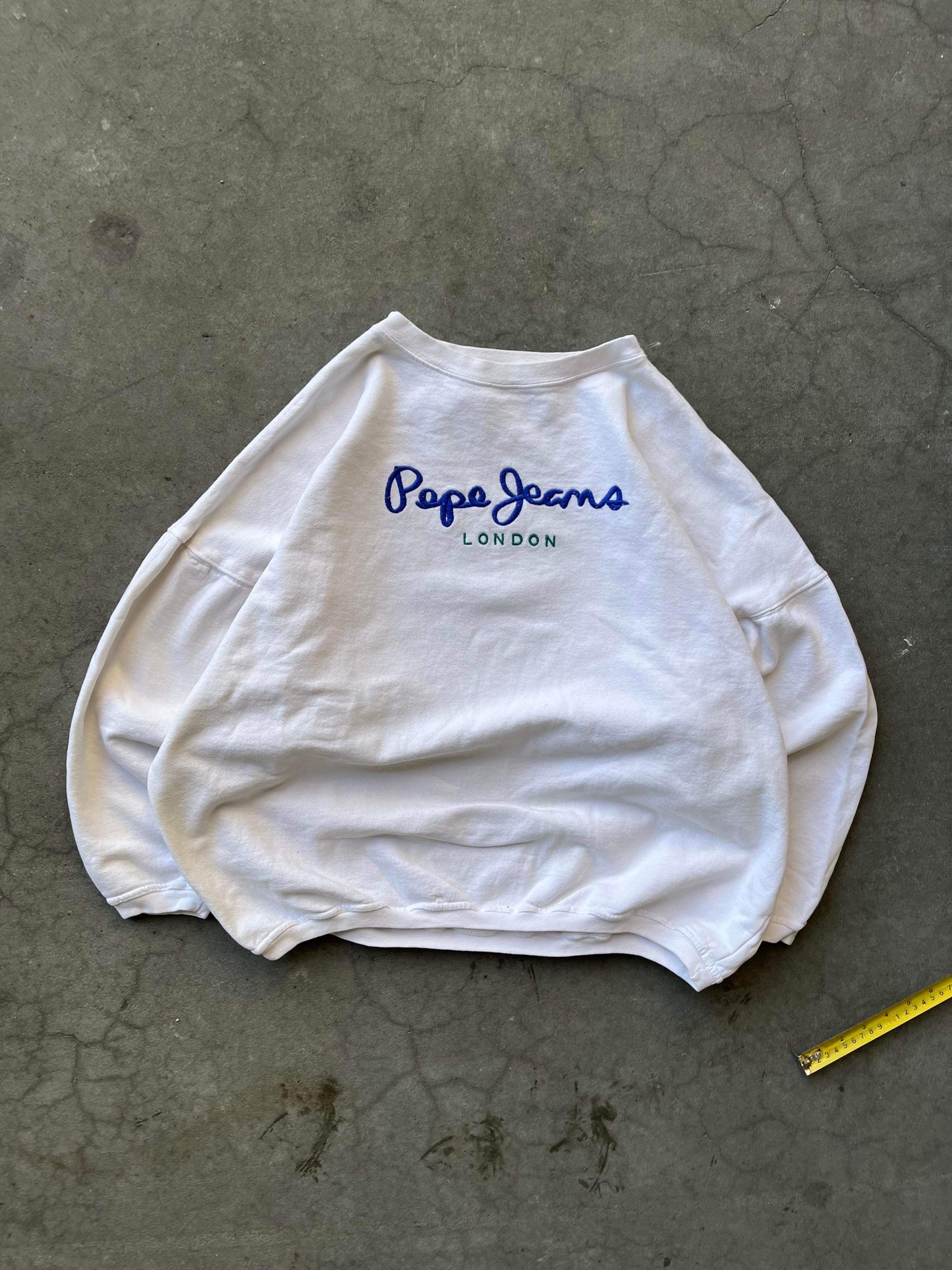 (L) 90’s Pepe Jeans London Crewneck