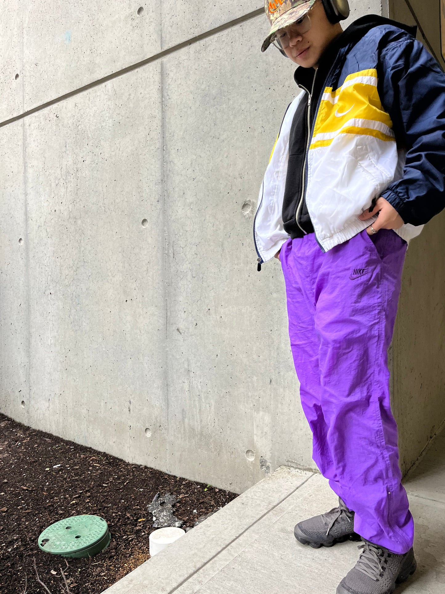 (S) 80’s Nike Windbreaker Pants