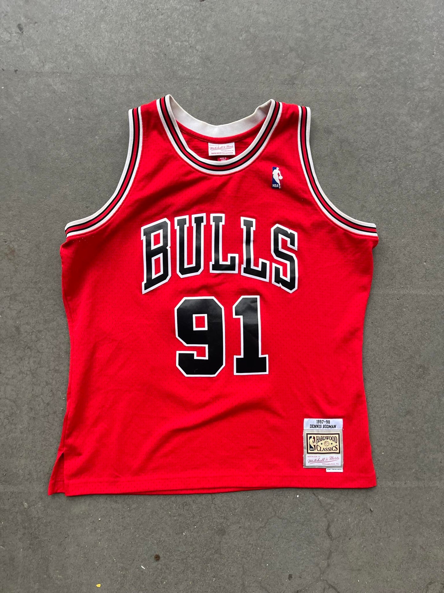 (L/XL) Mitchell & Ness Dennis Rodman Jersey