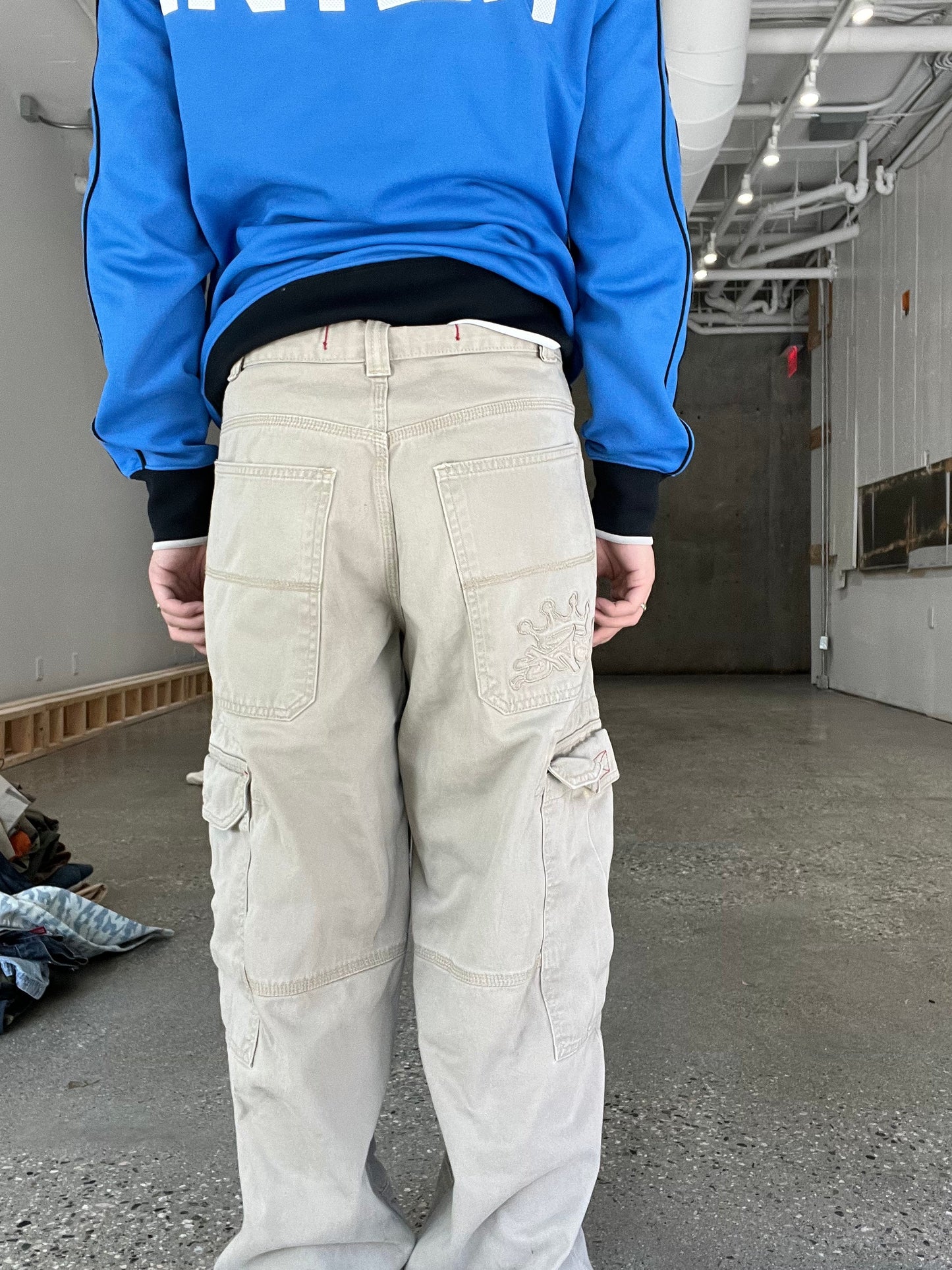 (30”) JNCO Cargo Baggy Pants