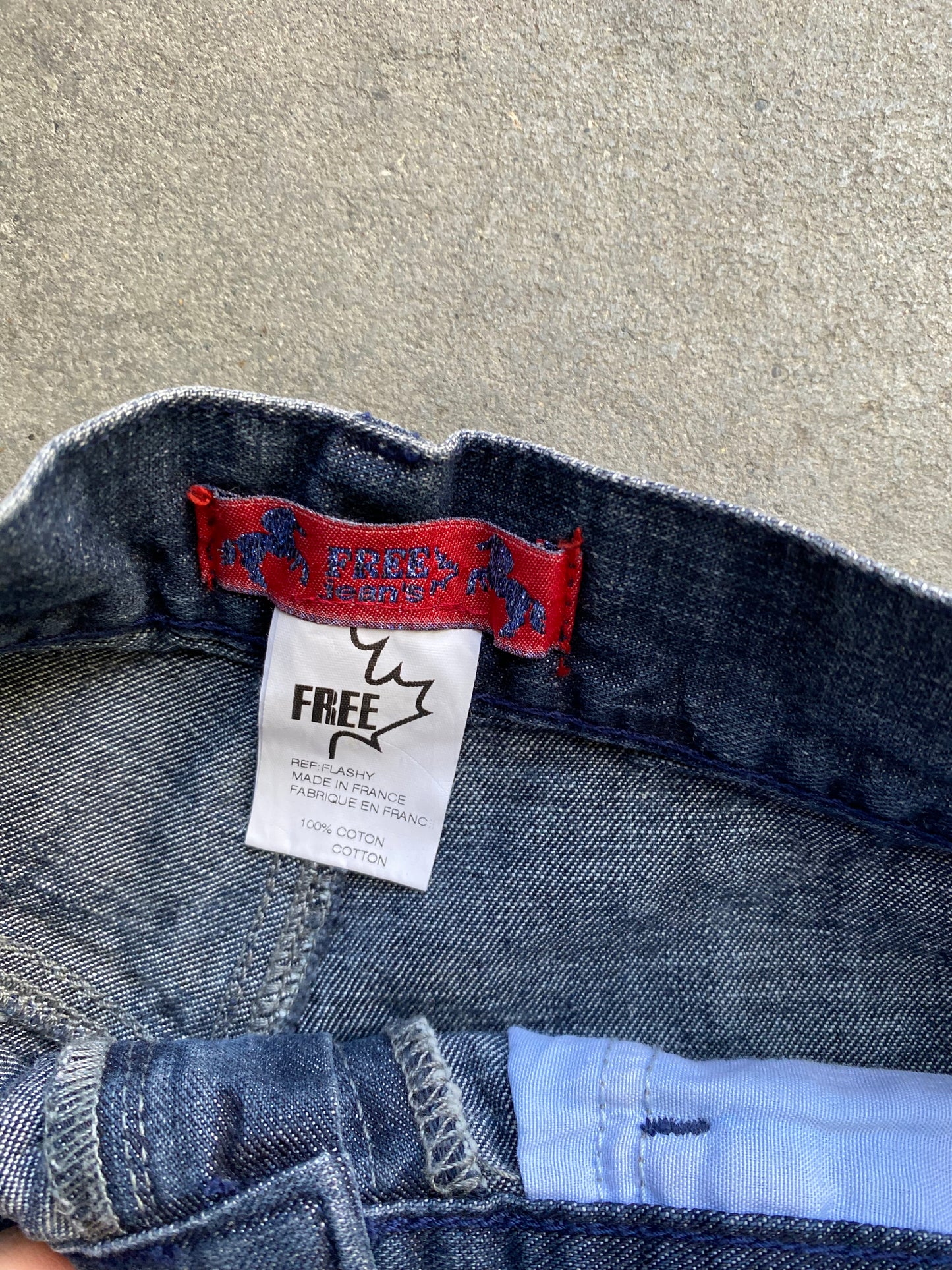 (30”) Sunfaded Japanese Flare Jeans