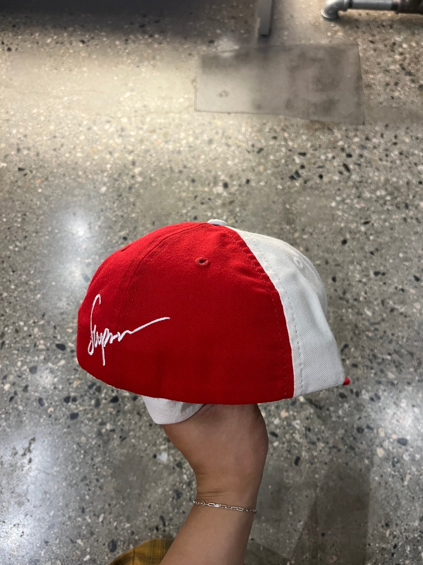 (56.2cm) 90's Supreme Made In USA Baseball Hat