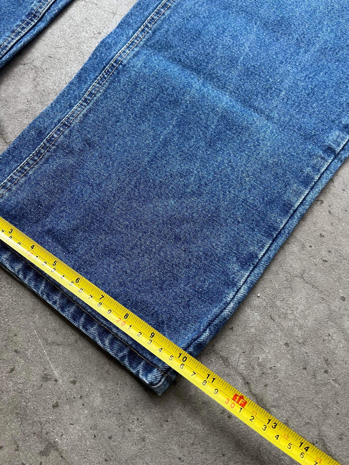 (38”) Carhartt Jeans