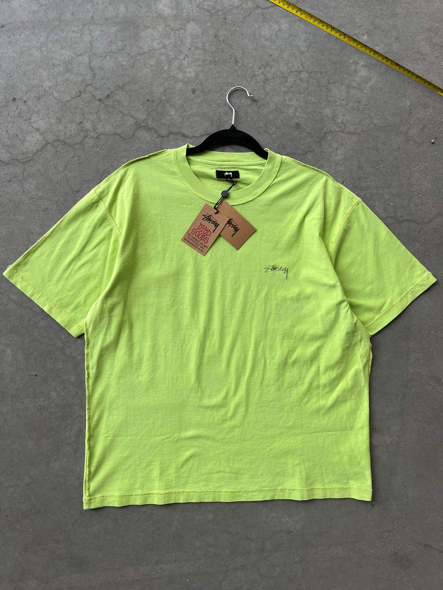 (XL/2X) Stussy Neon Green Tee BNWT