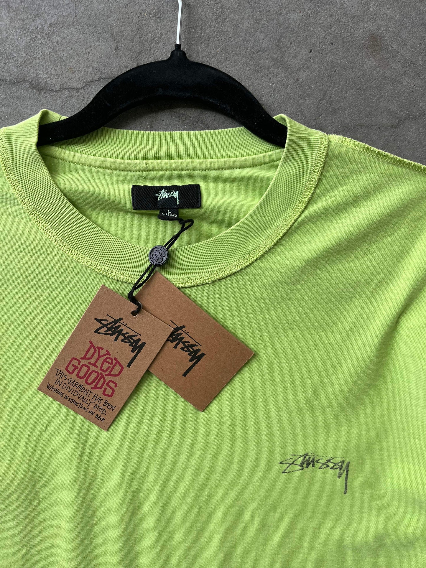 (XL/2X) Stussy Neon Green Tee BNWT