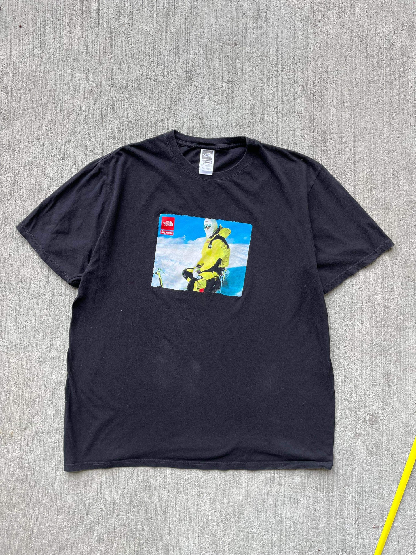 (XL/2X) Supreme x The North Face Tee