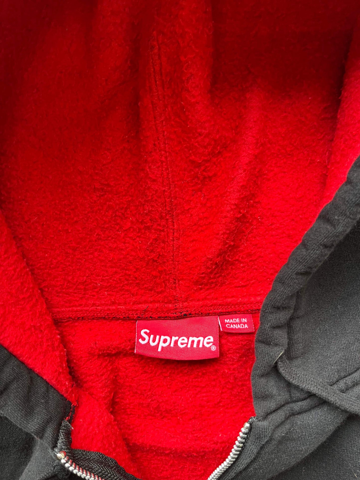 (L/XL) Supreme Logo Zip Up Hoodie