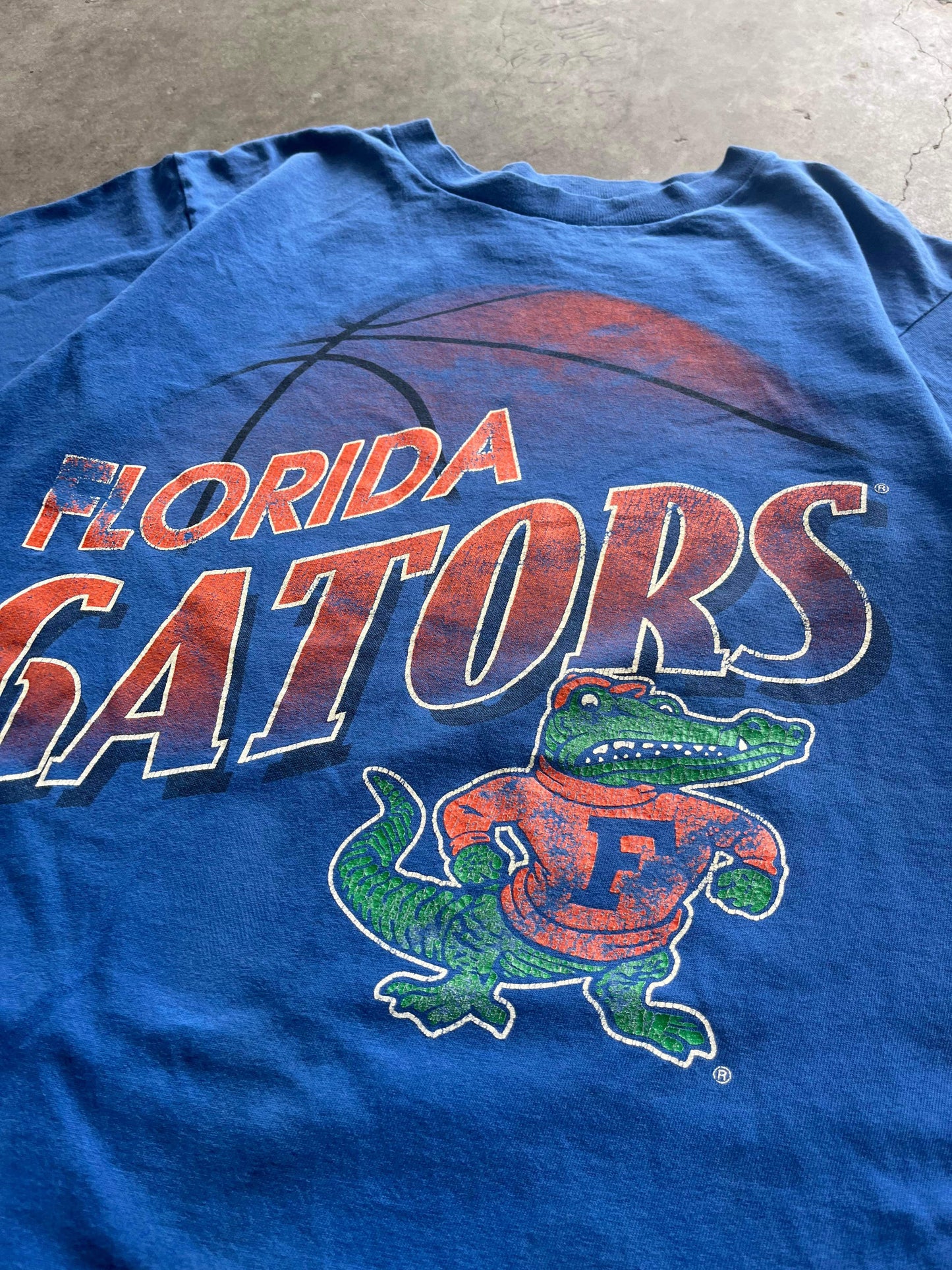 (L) 90’s Nutmeg Florida Gators Collegiate Tee