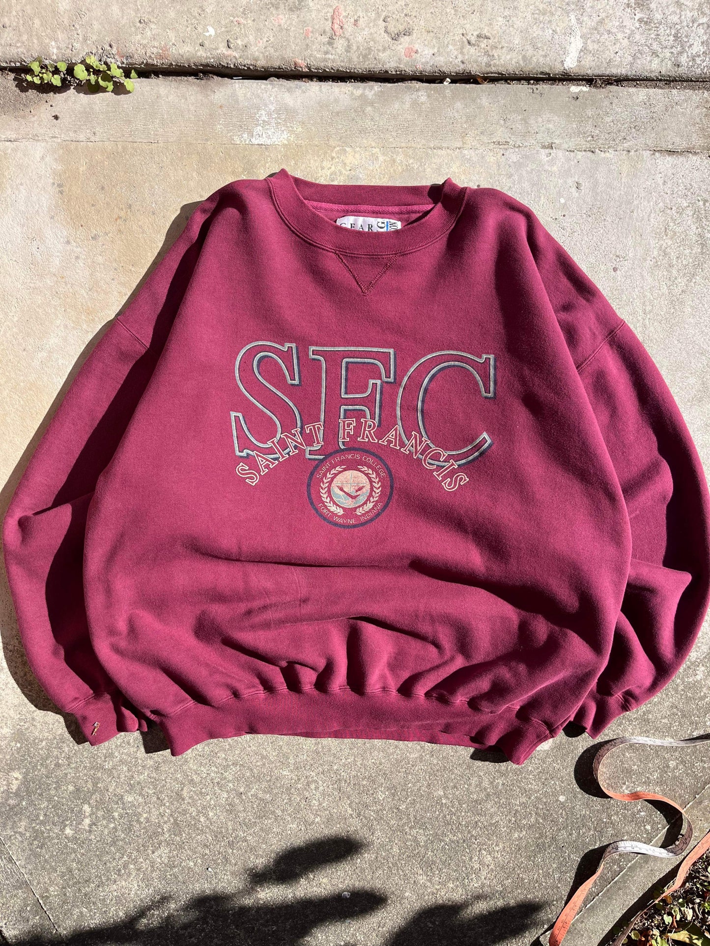 (2X) 90’s Saint Francis Crewneck