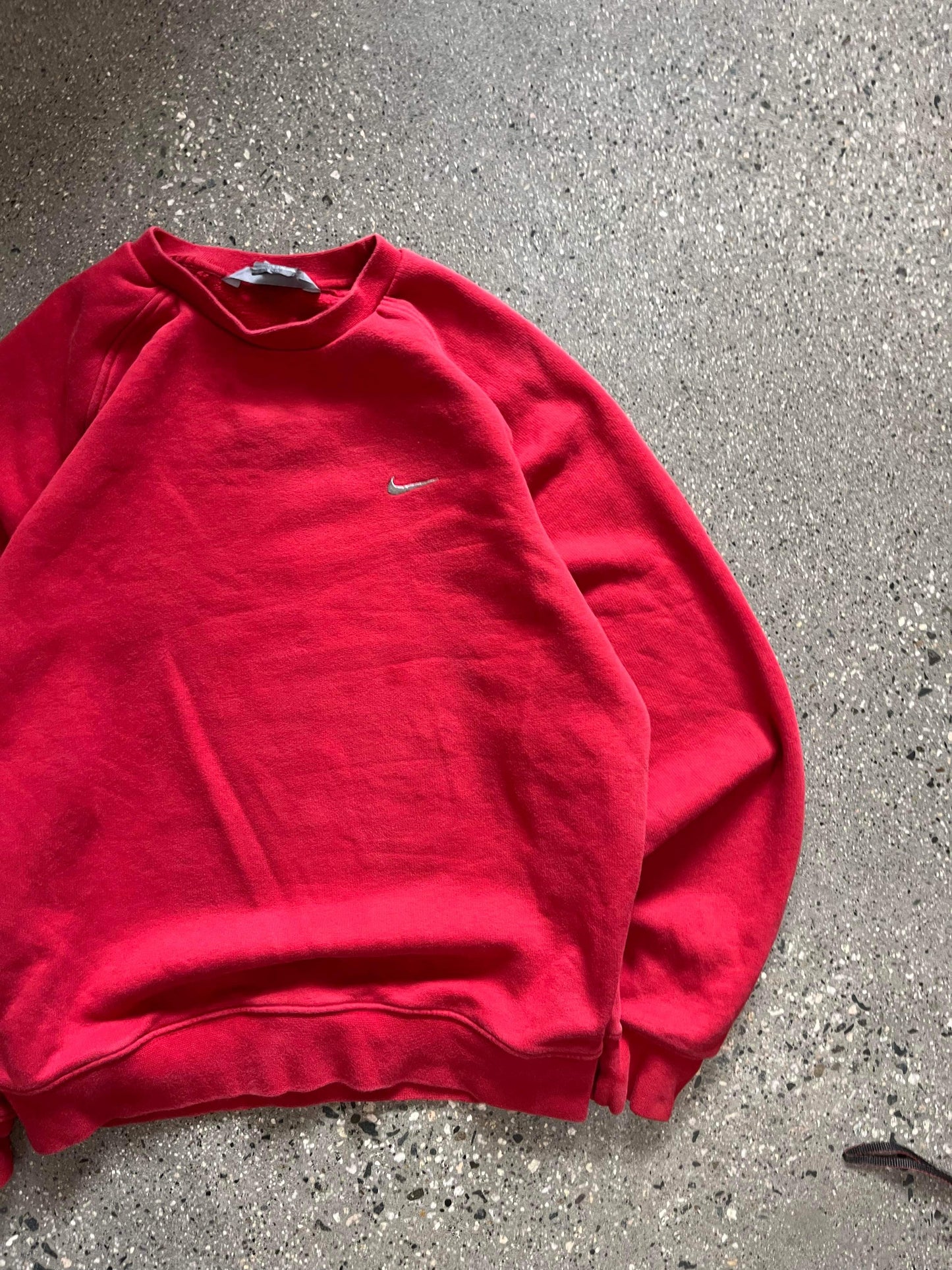 (S/M) 2000s Nike Red Swoosh Crewneck