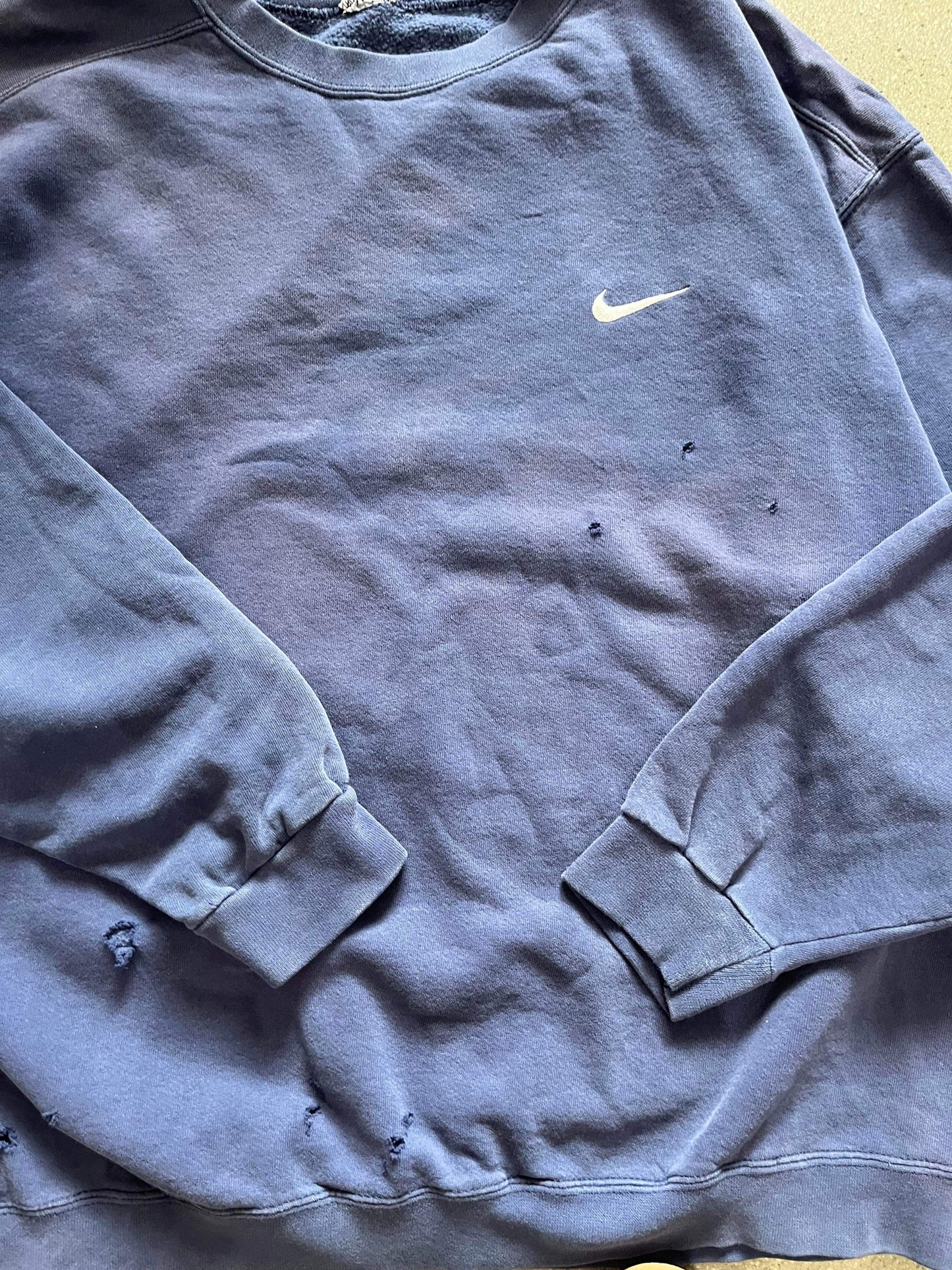 (2X) 90’s Nike Distressed Crewneck