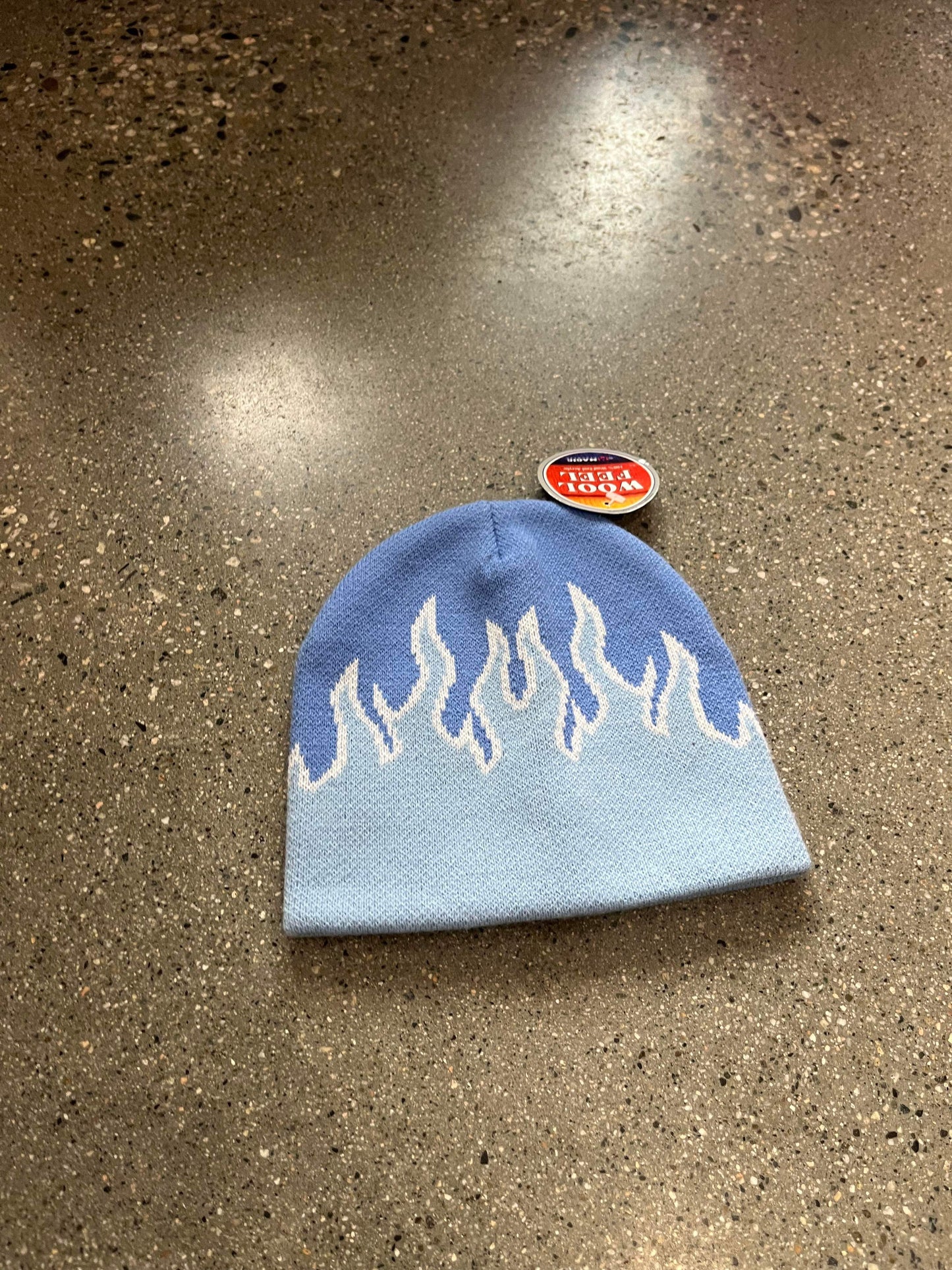 (OS) BNWT Y2K Flame Skull Cap