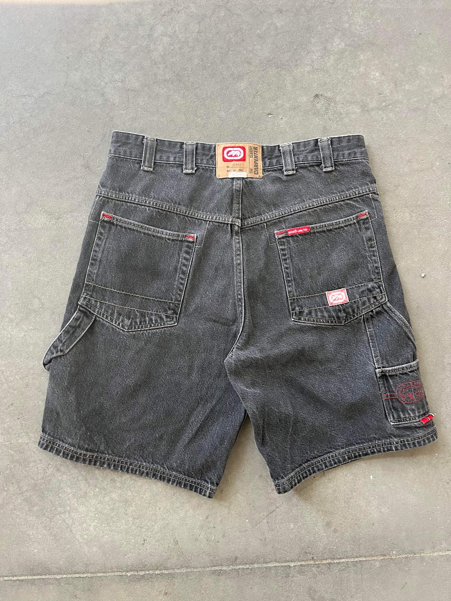 (34”) Baggy Y2K Sunfaded Ecko Carpenter Jorts