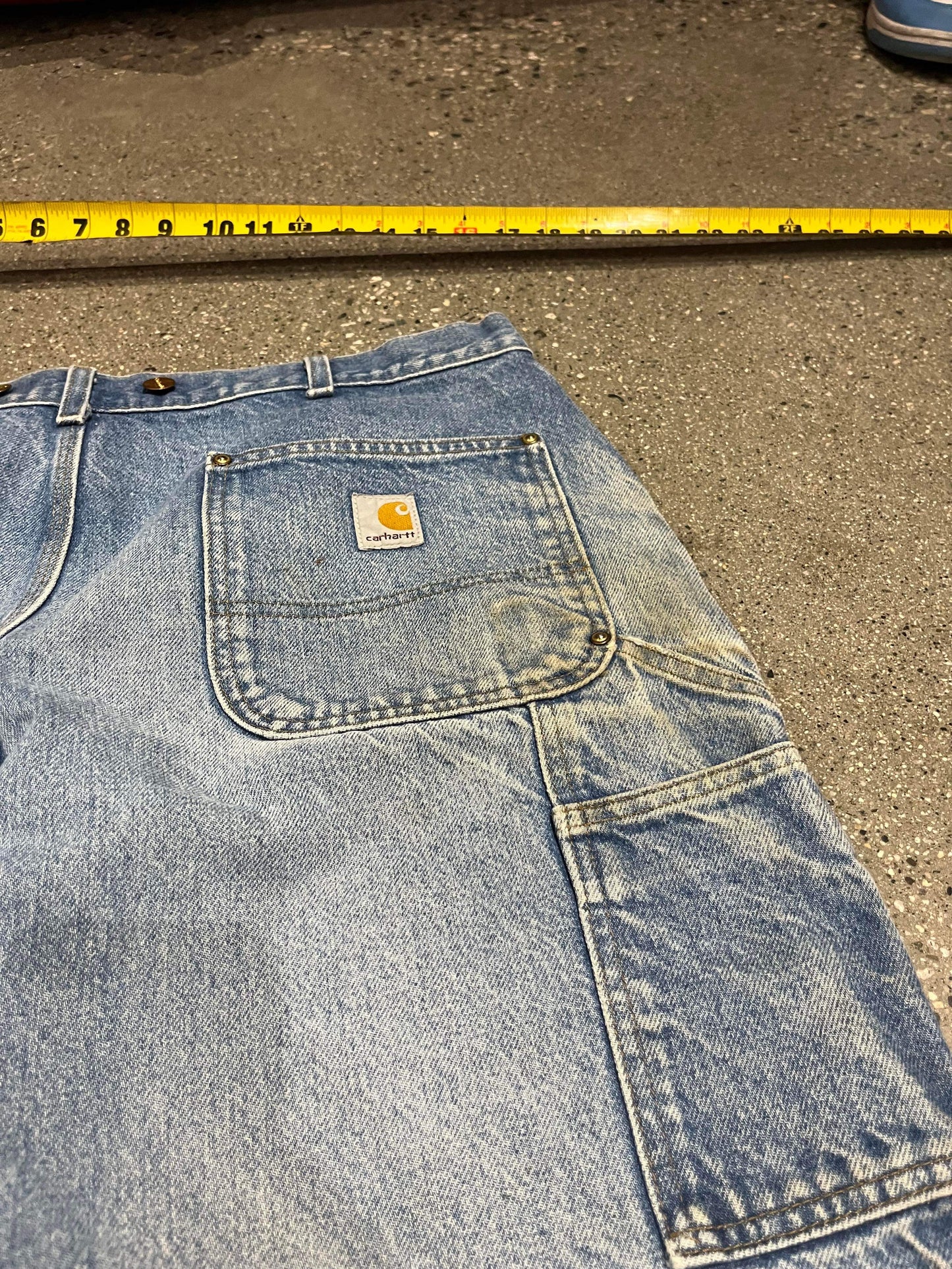 (36”) Carhartt Sunfaded Carpenter Jeans