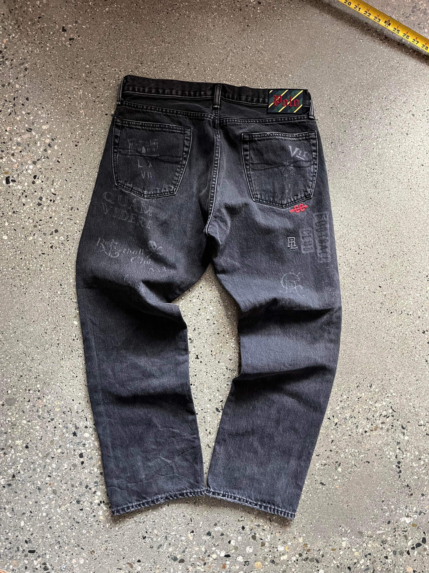 (32”) Vintage Polo Y2K Style Jeans