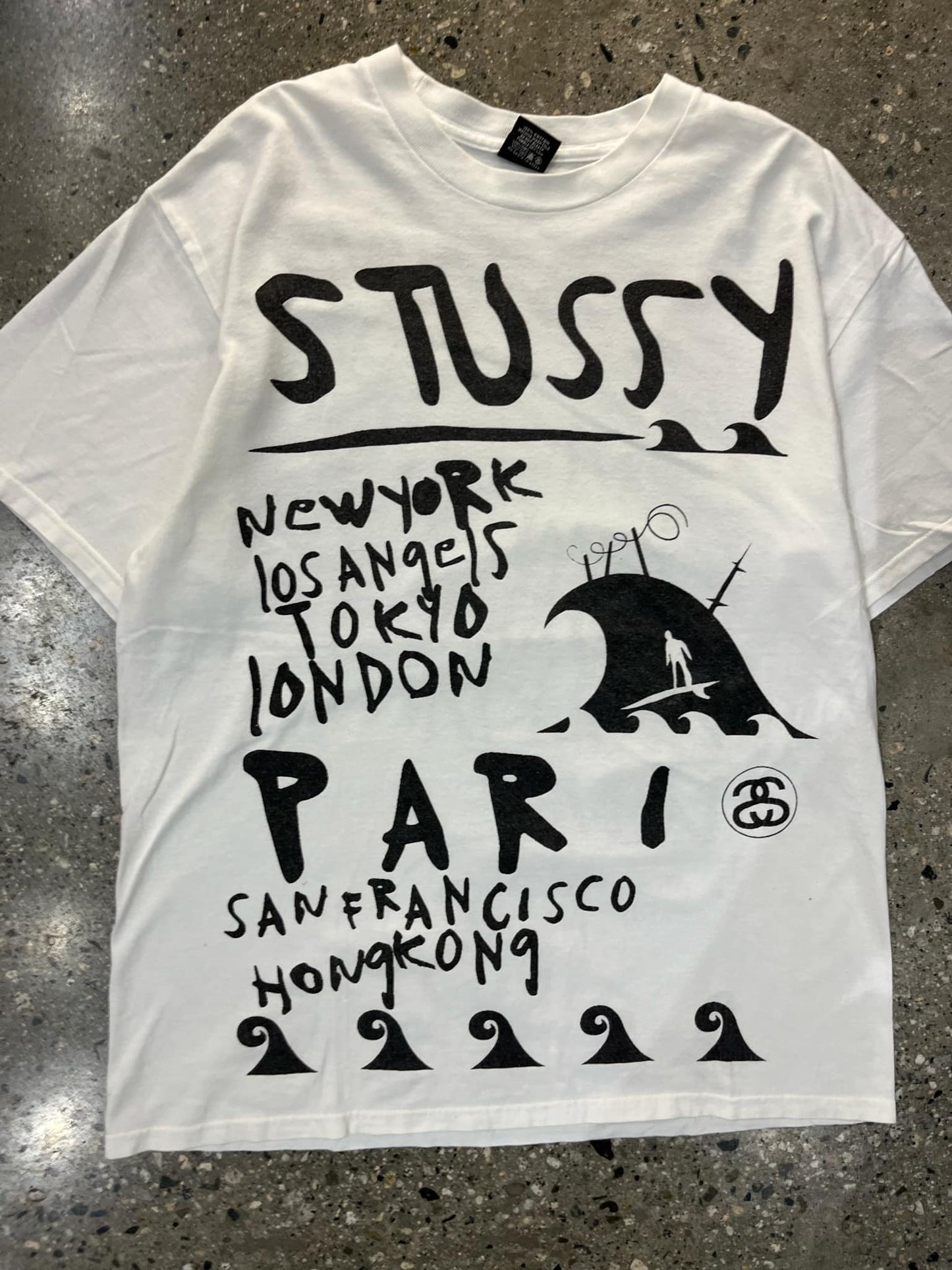 (L) Stussy International Tee