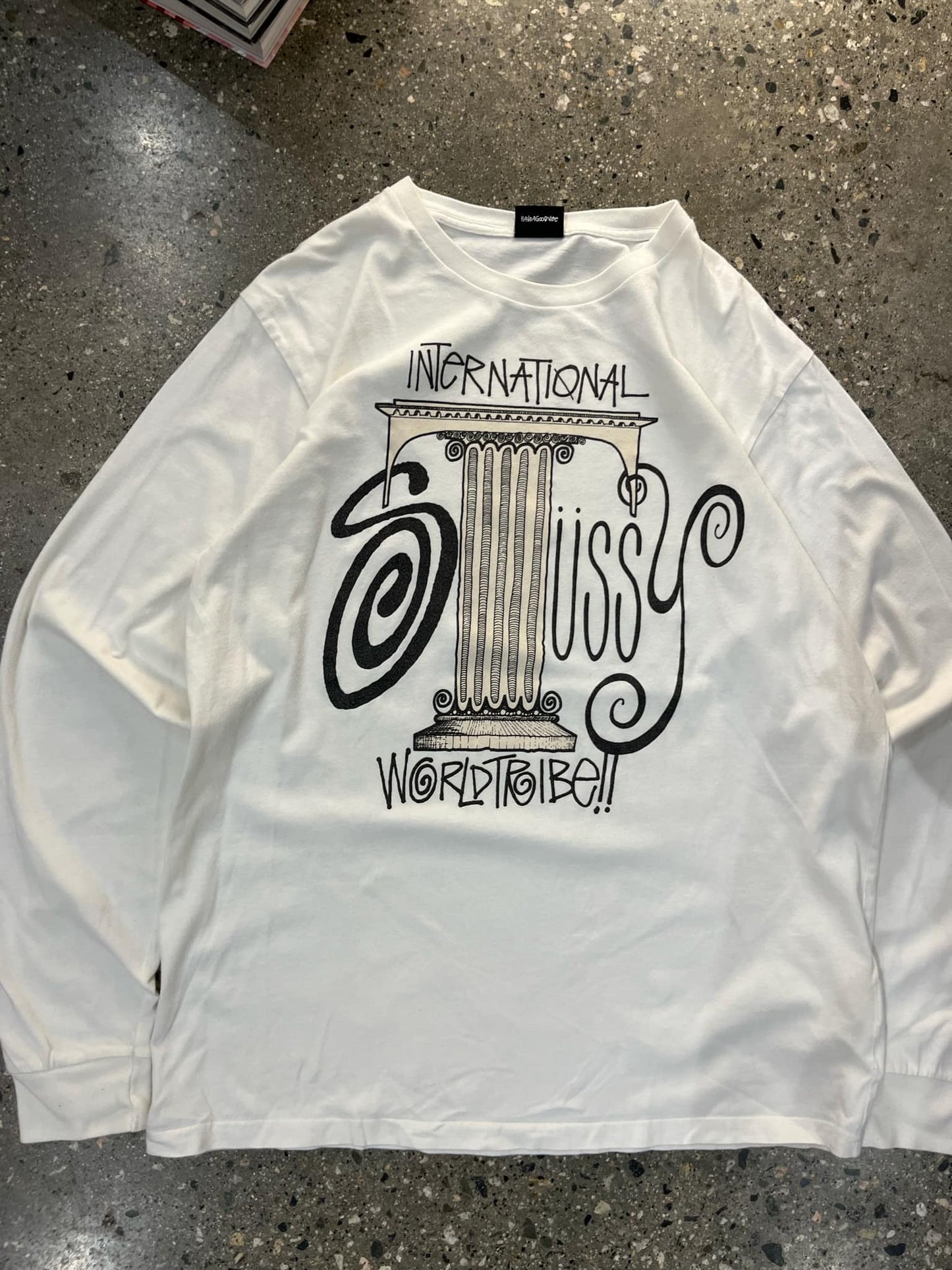 (L) Stussy World Tribe LS