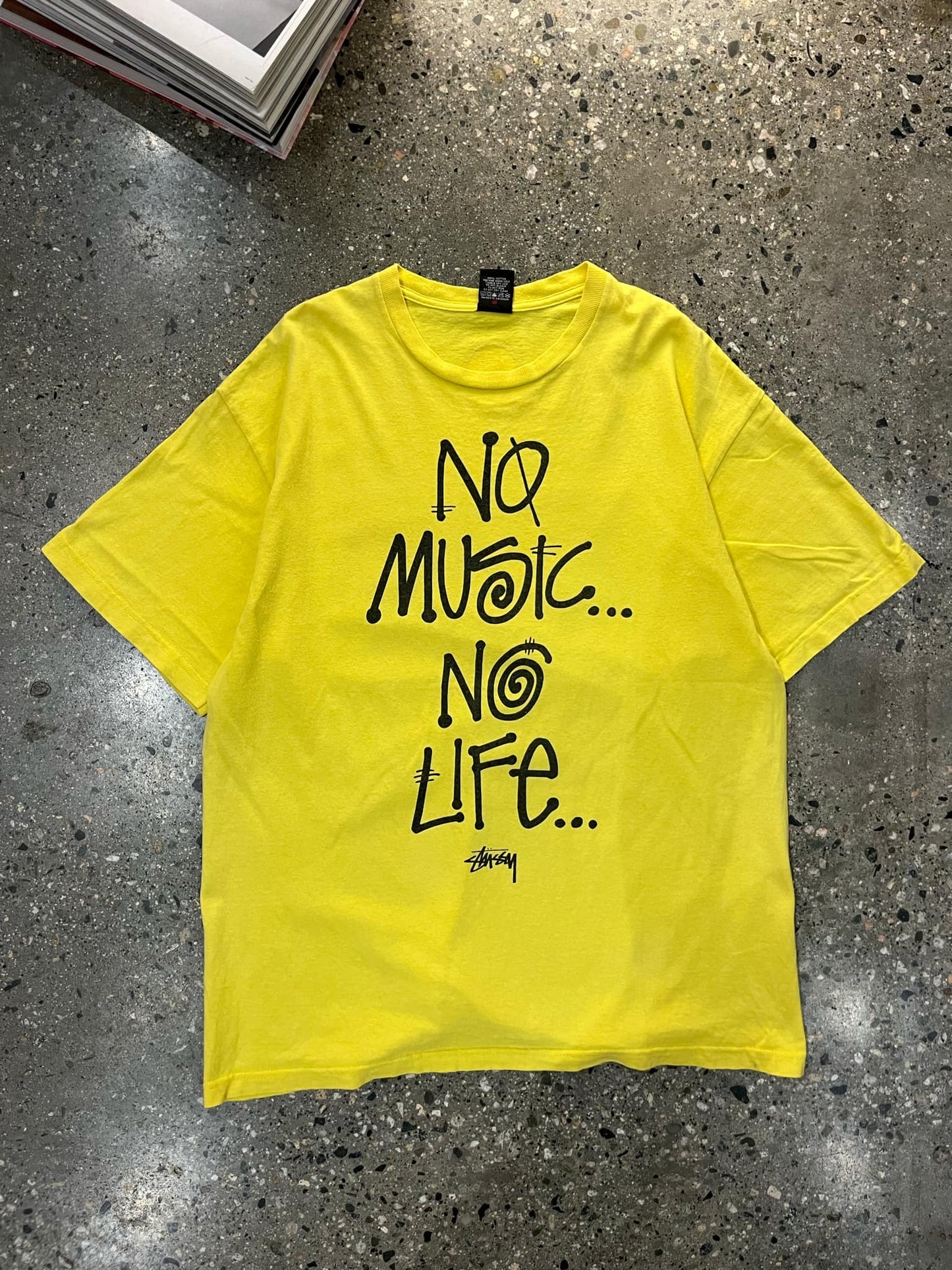 (XL) Stussy No Music No Life Tee