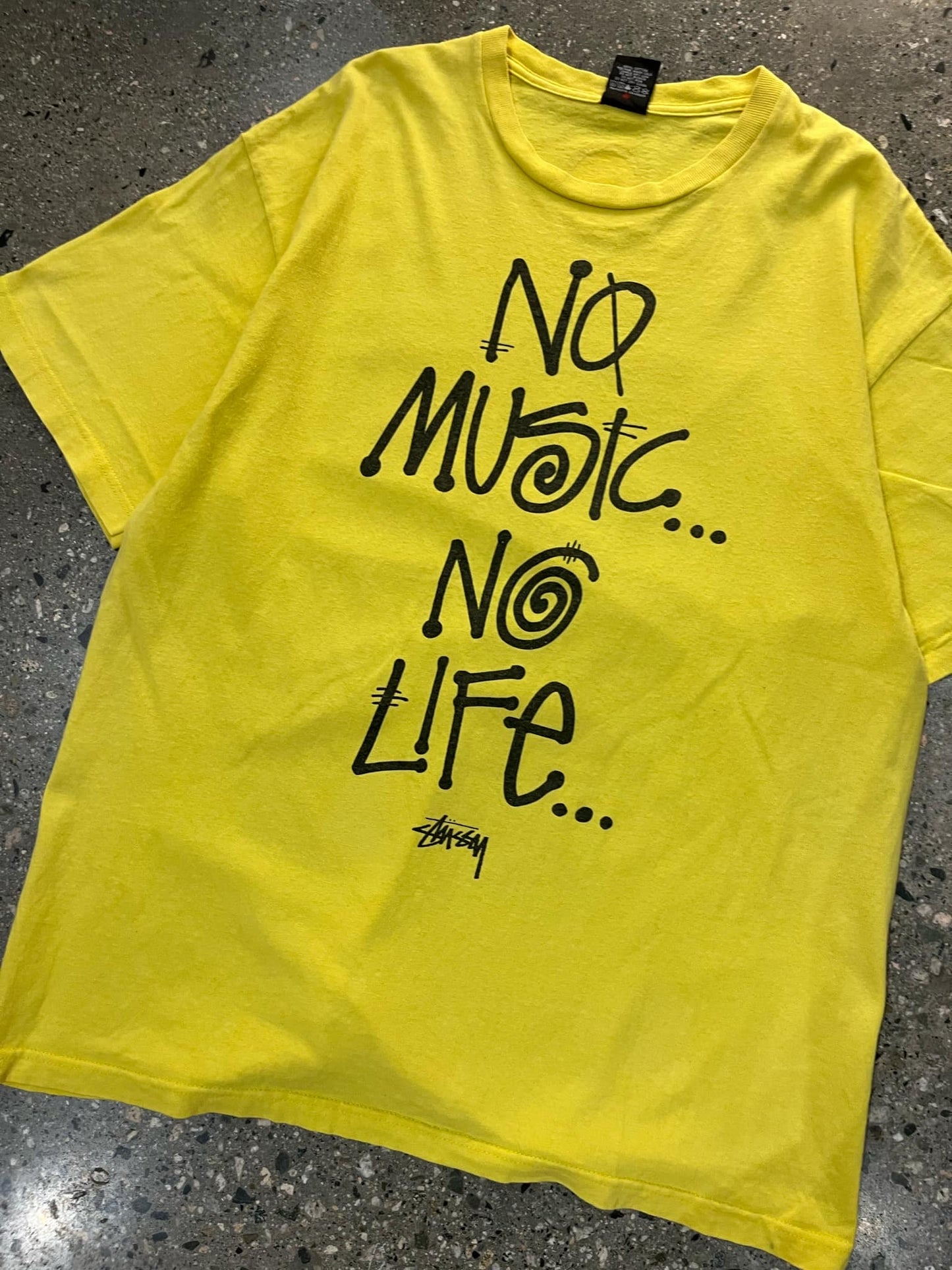 (XL) Stussy No Music No Life Tee