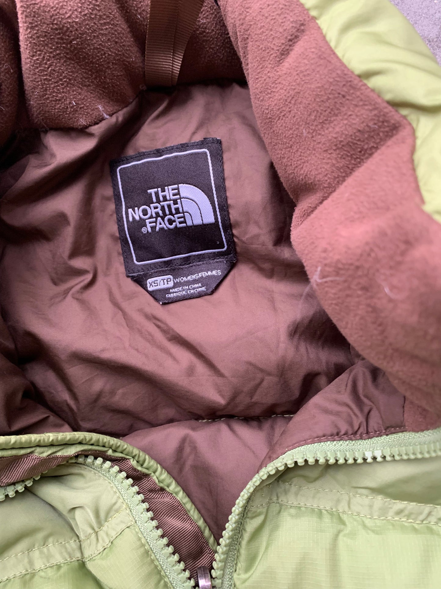 (XS) The North Face 700 Avocado Puffer
