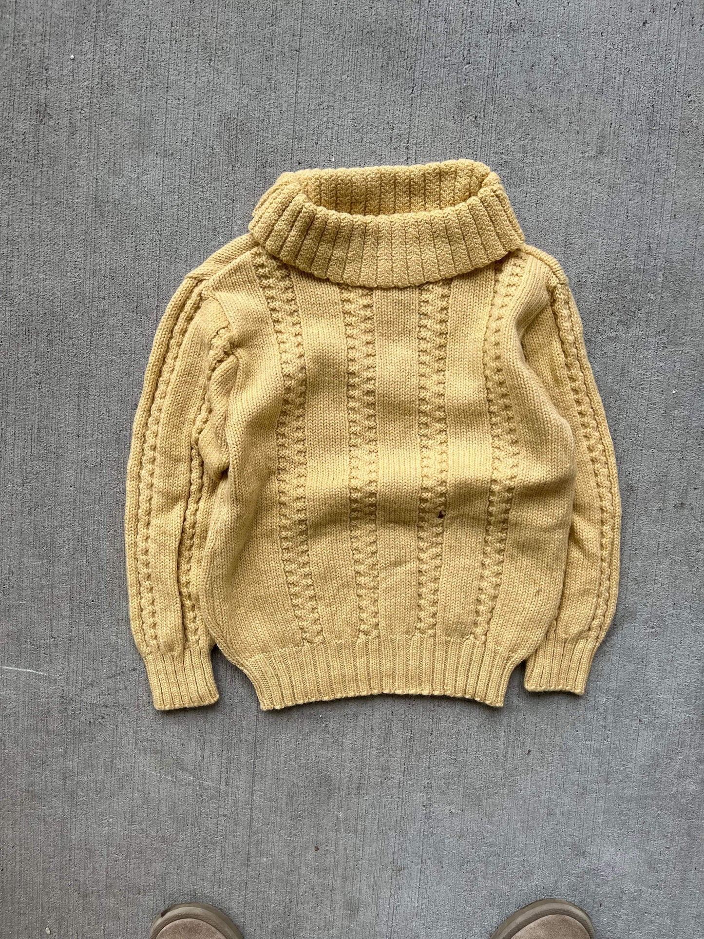 ~ (XXS) Vintage 100% Wool Sweater