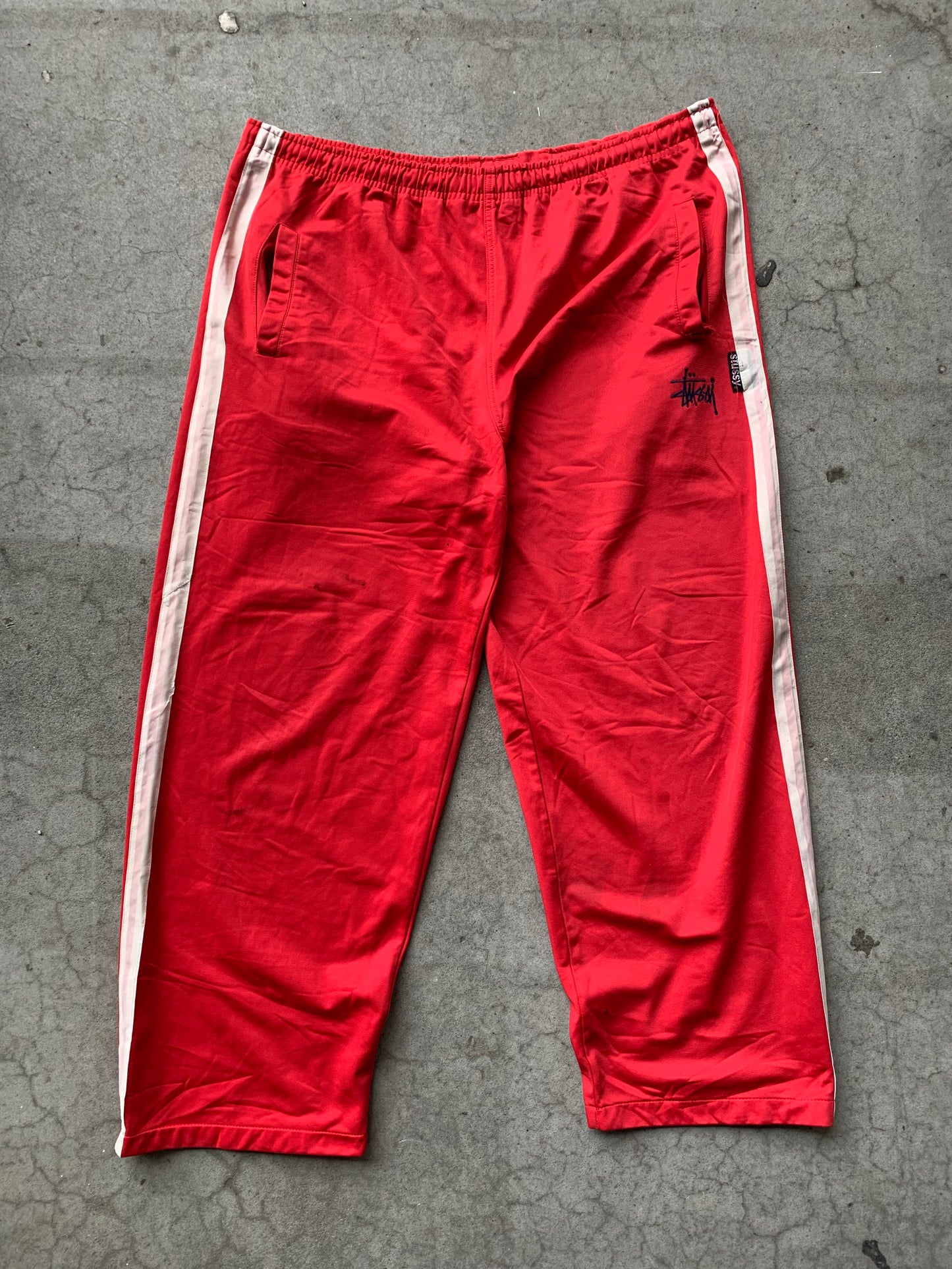 (L) 90’s Baggy Stussy Red Track Pant