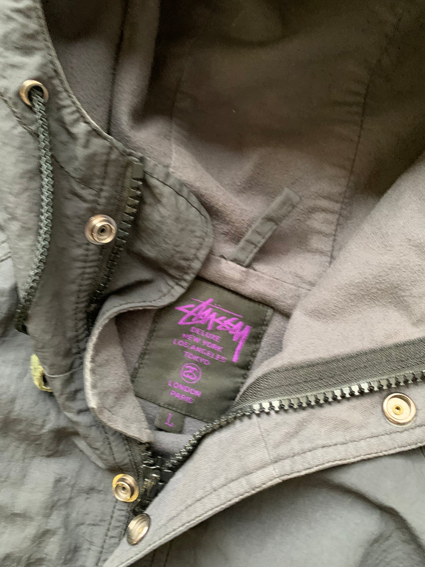 (L) Stussy Light Jacket