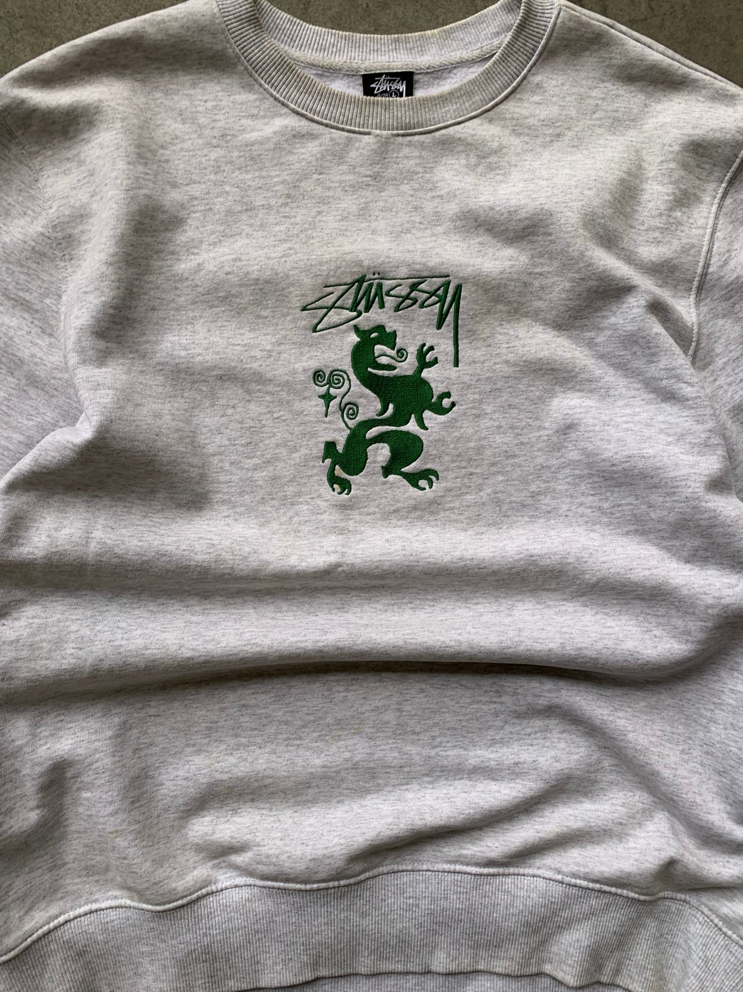 (L) Stussy Lion Crewneck