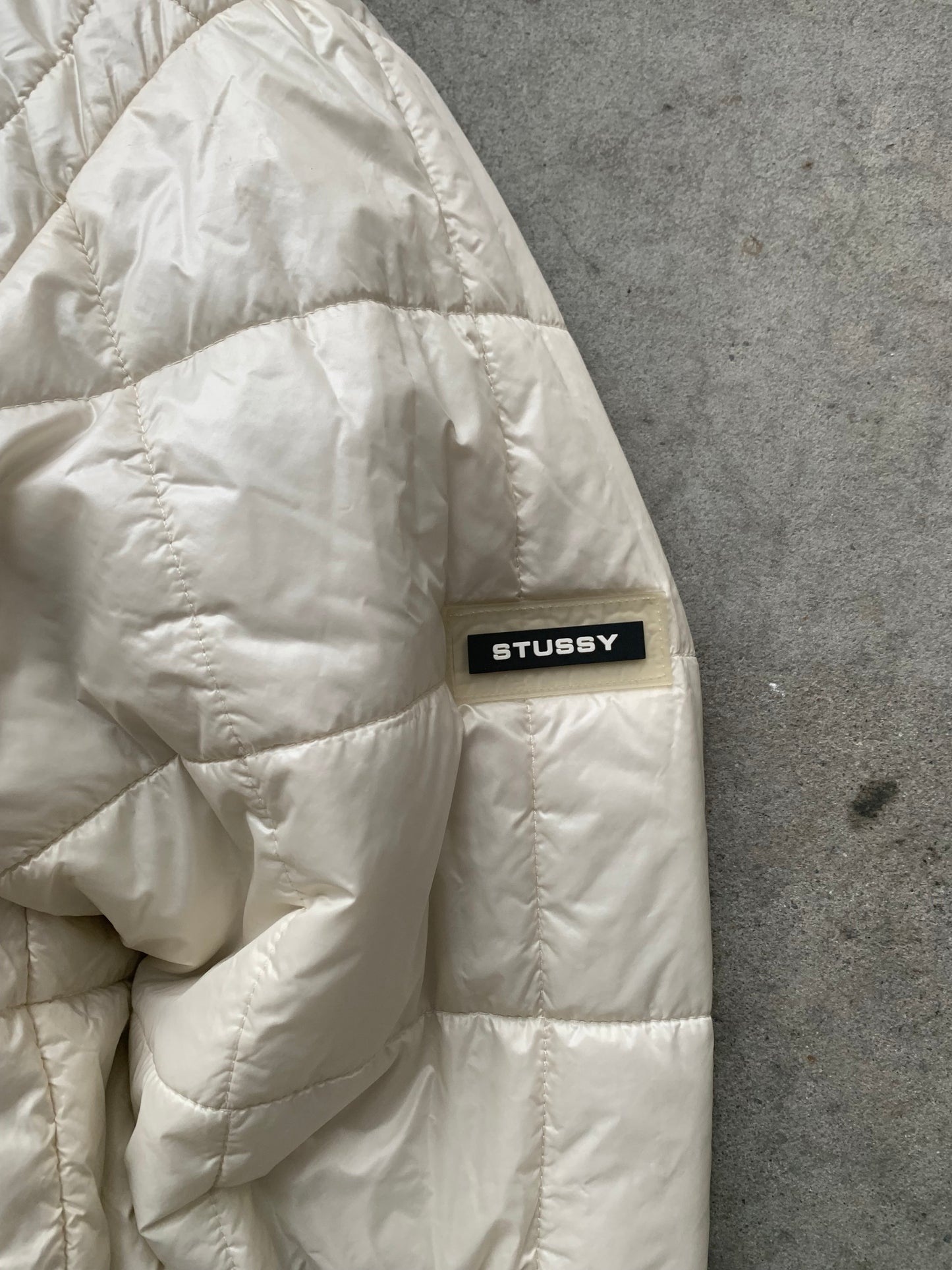 (M) Stussy Light Reversible 3M Puffer