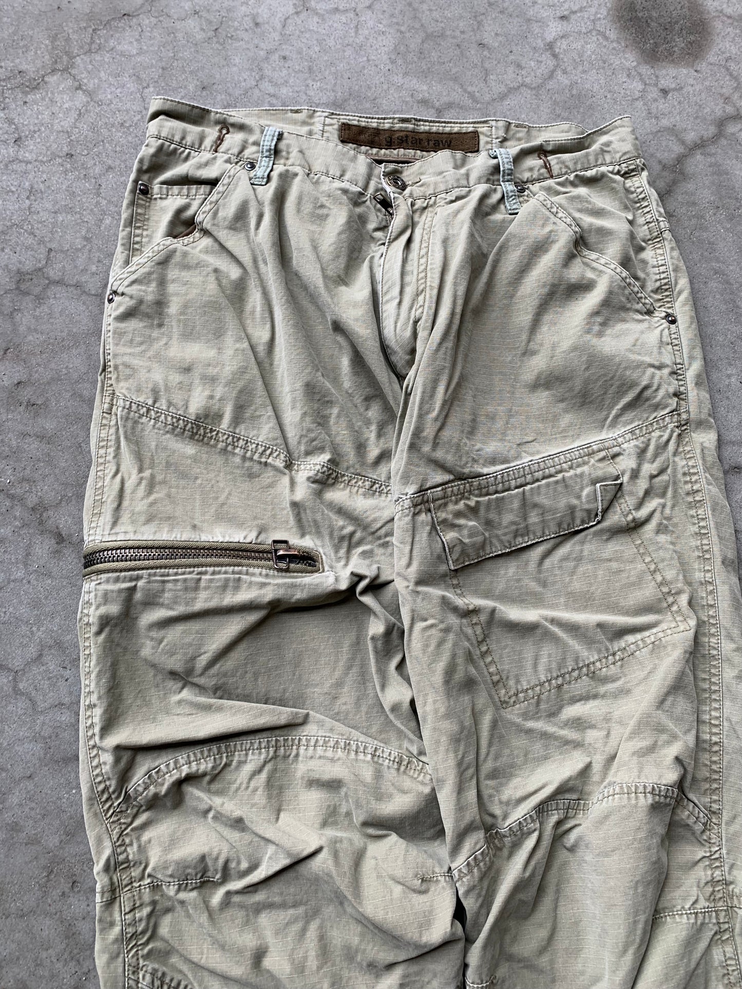 (34”) G-Star Raw Multi Pocket Utility Cargos