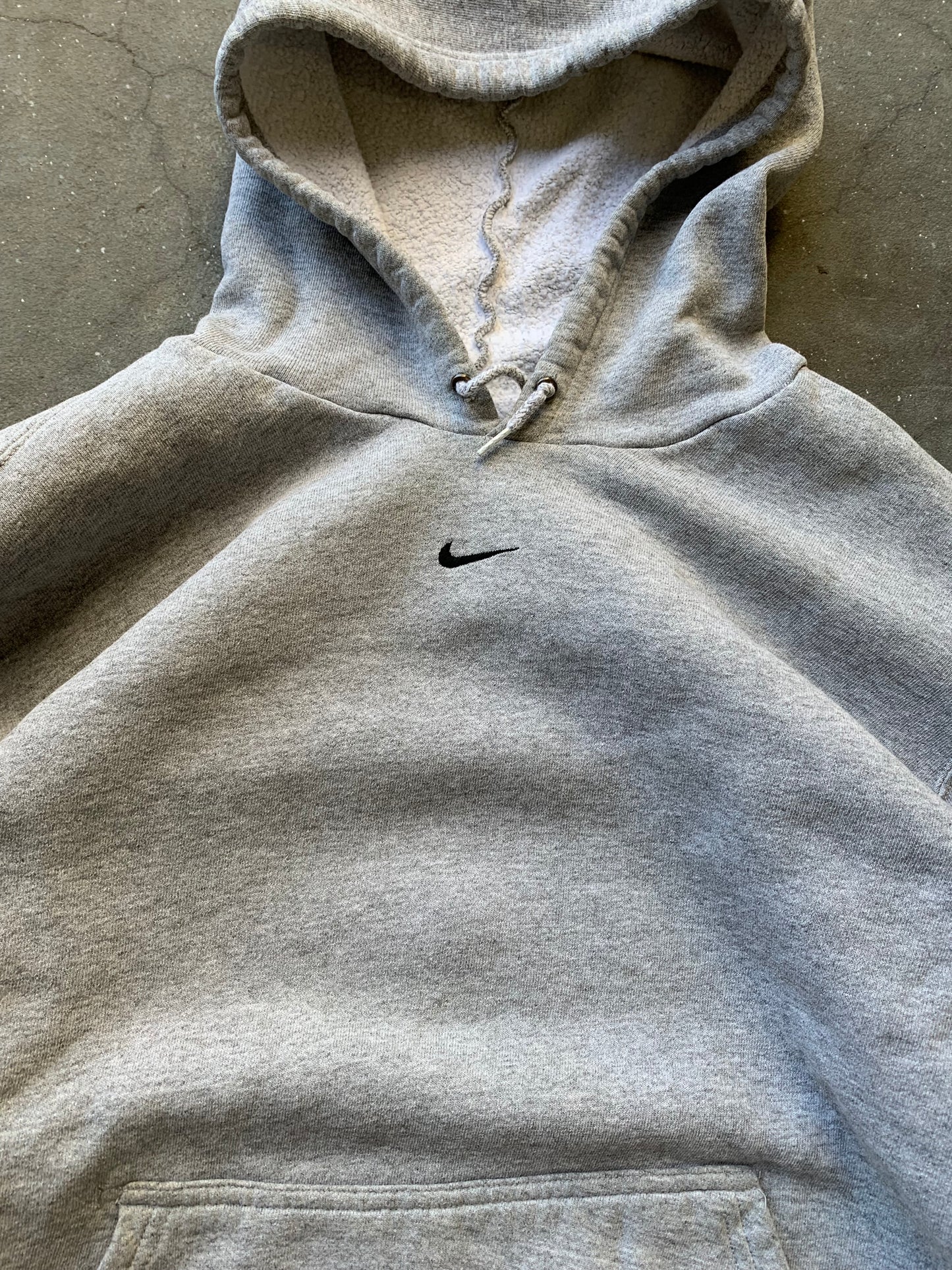 (XL/2X) 00’s Nike Center Swoosh Hoodie