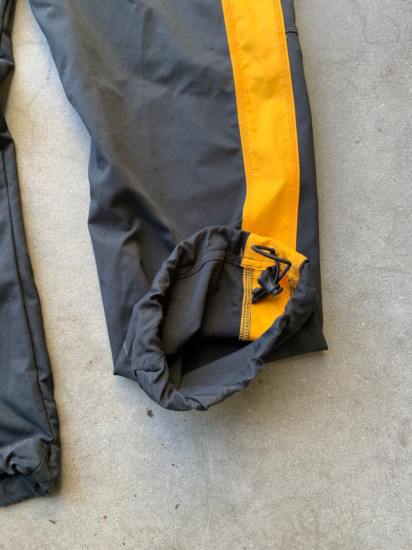 (S) Nike Windbreaker Parachutes