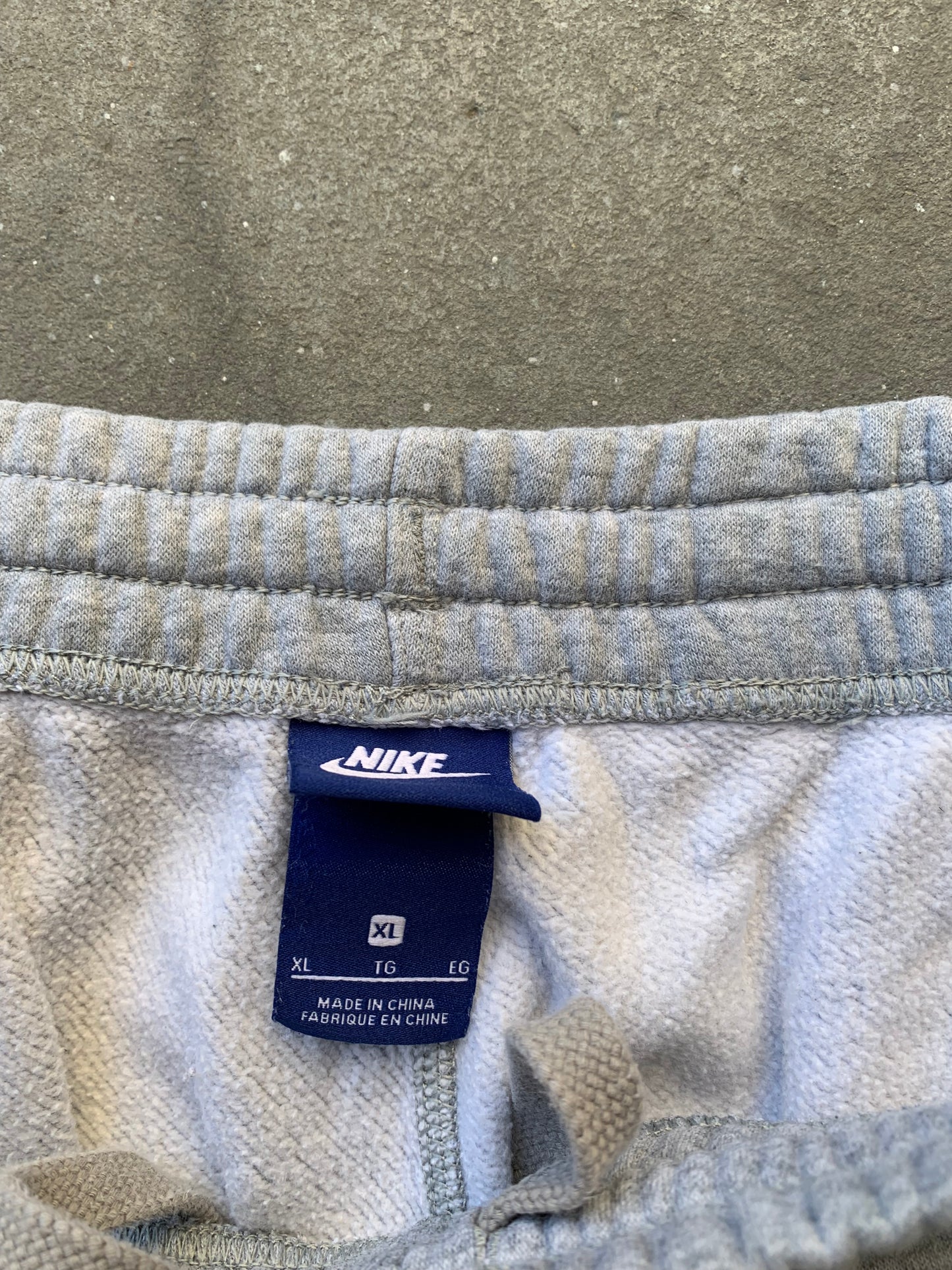 (XL) Nike Straight Leg Sweatpants