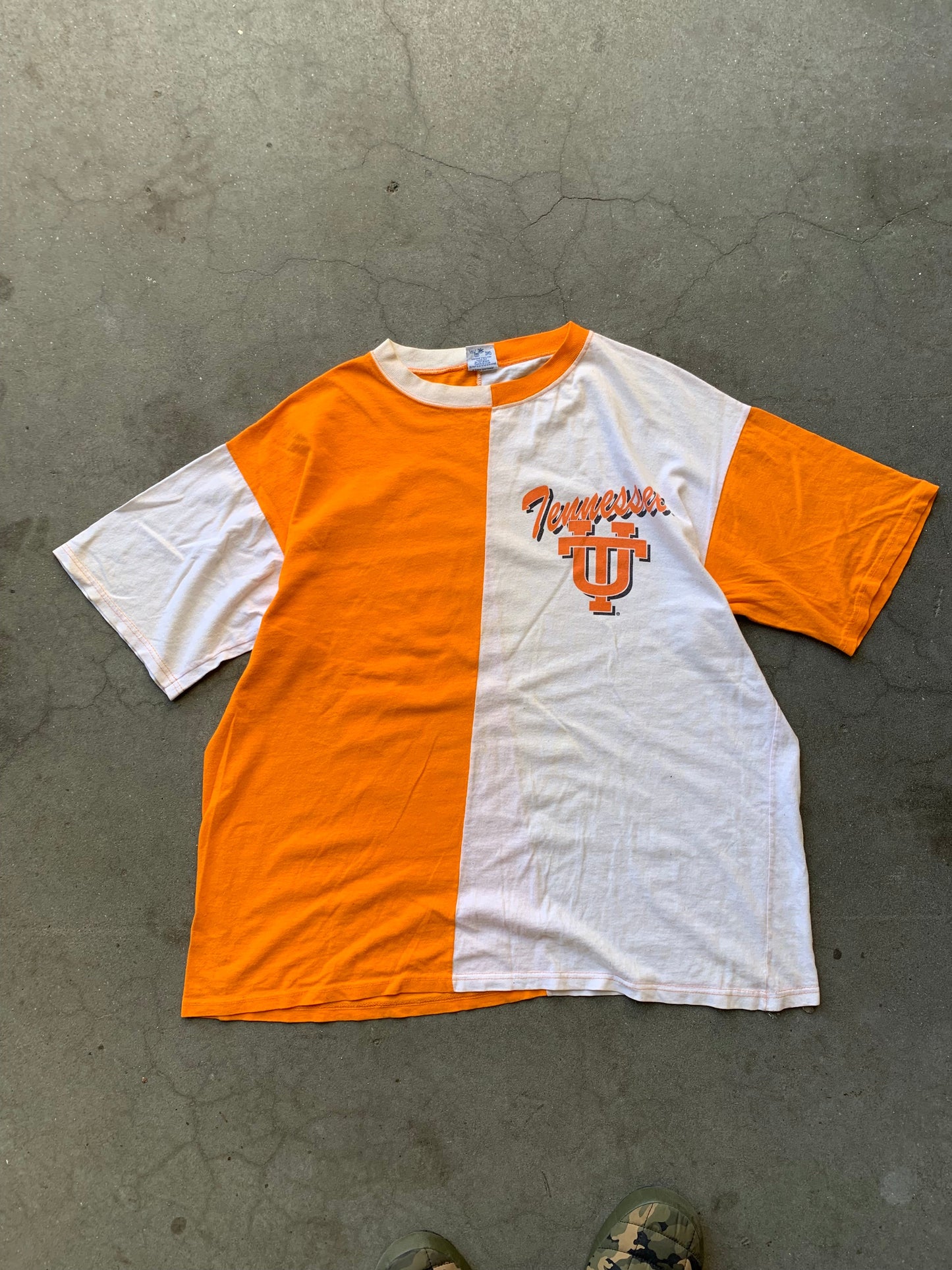 (2X) 90’s Salem U of Tennessee Volunteers Tee