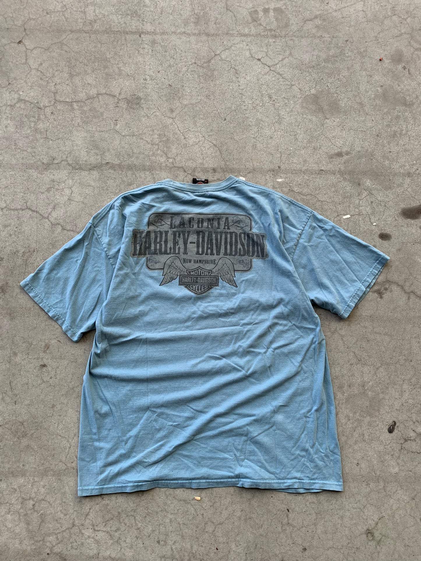 (XL/2X) Harley Davidson Laconia Tee