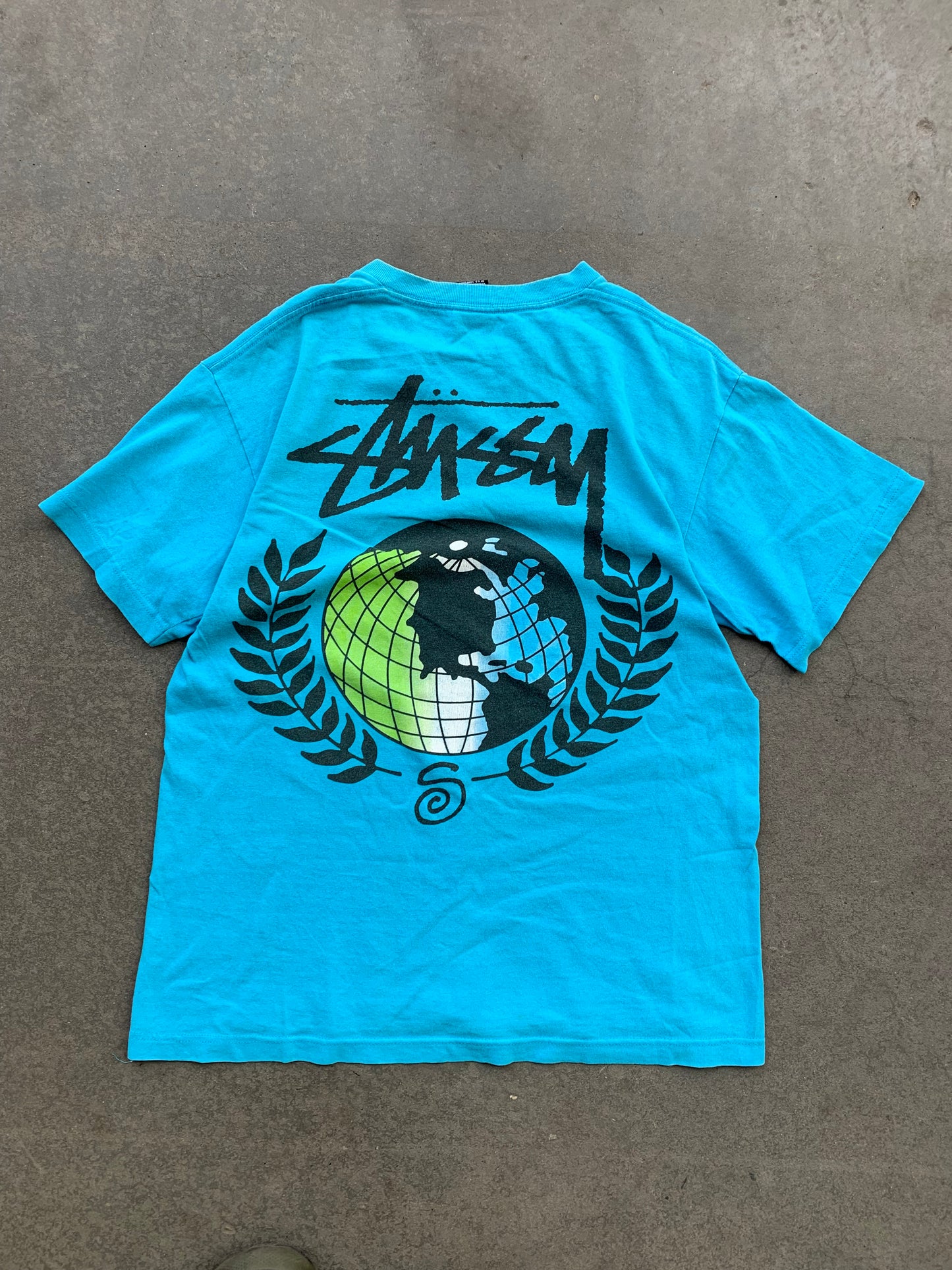 (S) Early 2000s Stussy Earth Tee