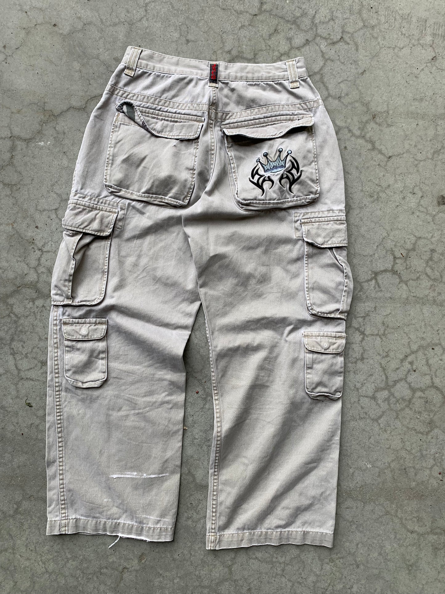 (28”) Vintage 3D Pocket JNCO Cargos