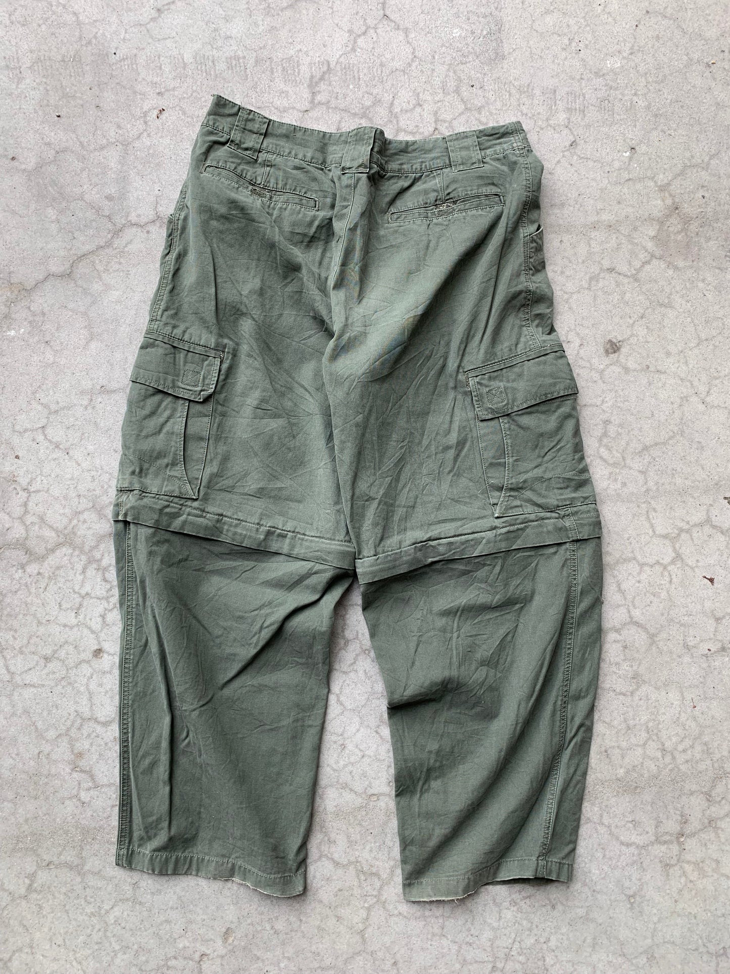 (36”) Vintage Baggy Green Military Cargos