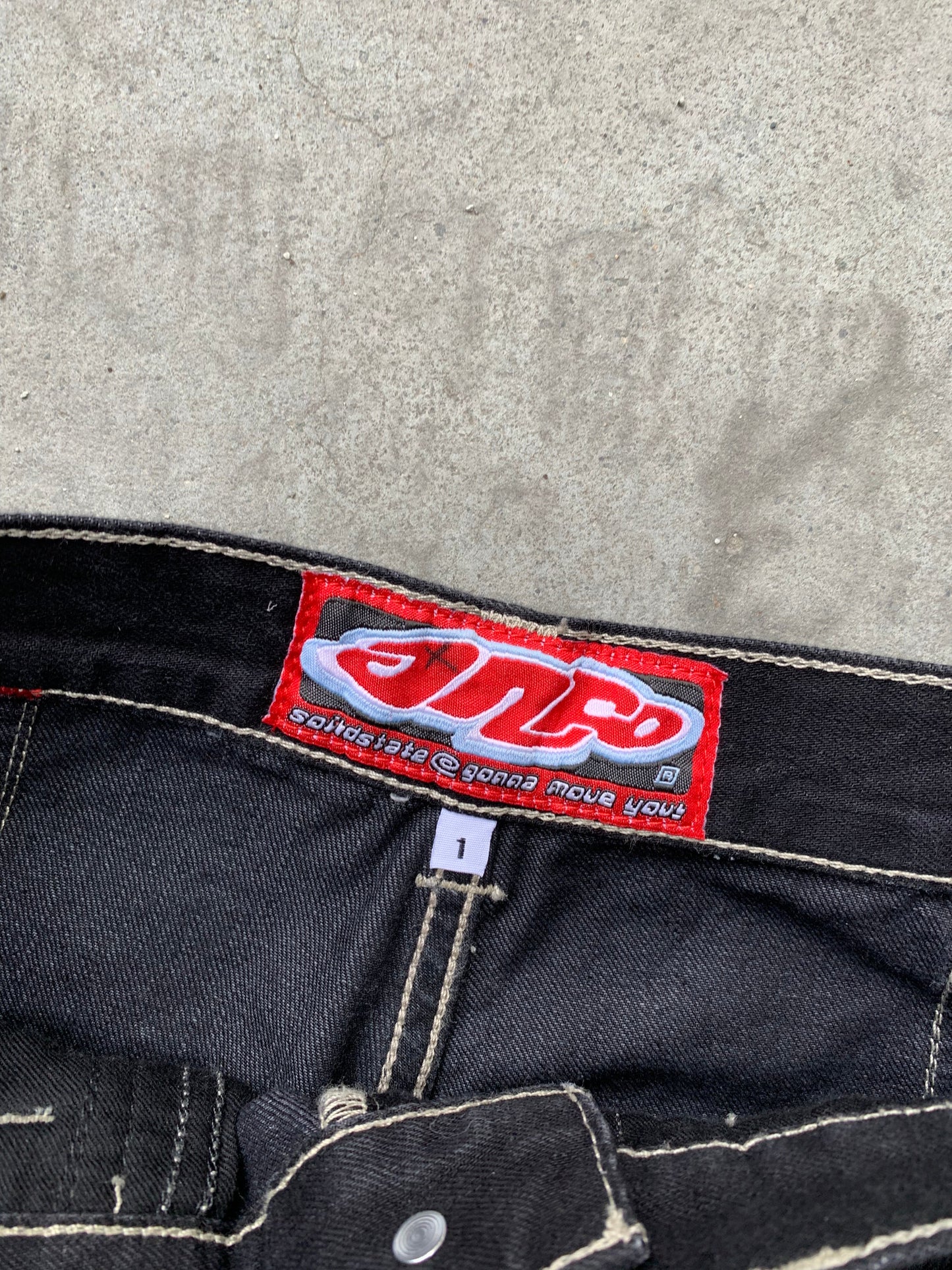 (26”) Vintage Rare JNCO Hypnotix Cut Off Baggy Denim